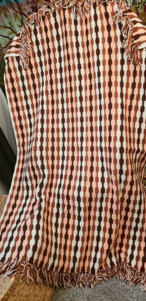 Vintage Brown and Cream Crochet Afghan - Image 3