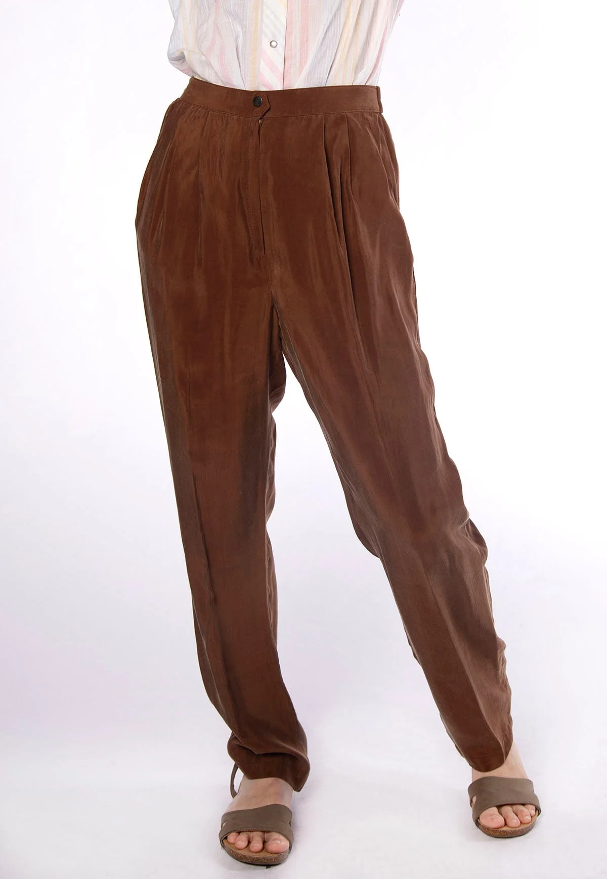 Vintage Caramel Brown Sleek Trousers Rayon Like Shimmery Pleat Pants with Pockets 80s 90s Loose Fit Leg 28" Waist - Image 6