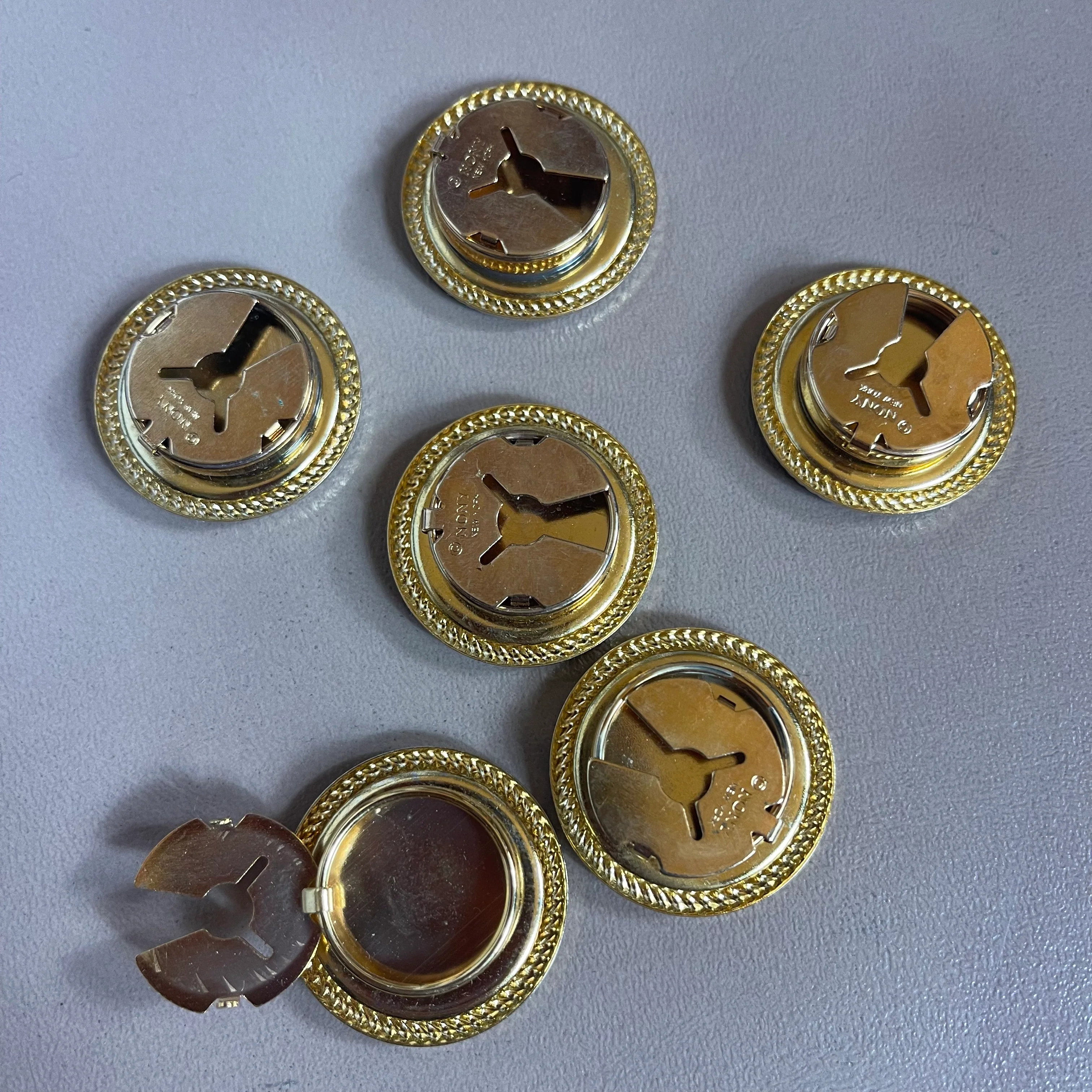 Vintage Cat And Kitten Button Covers By Nony New York - Image 4