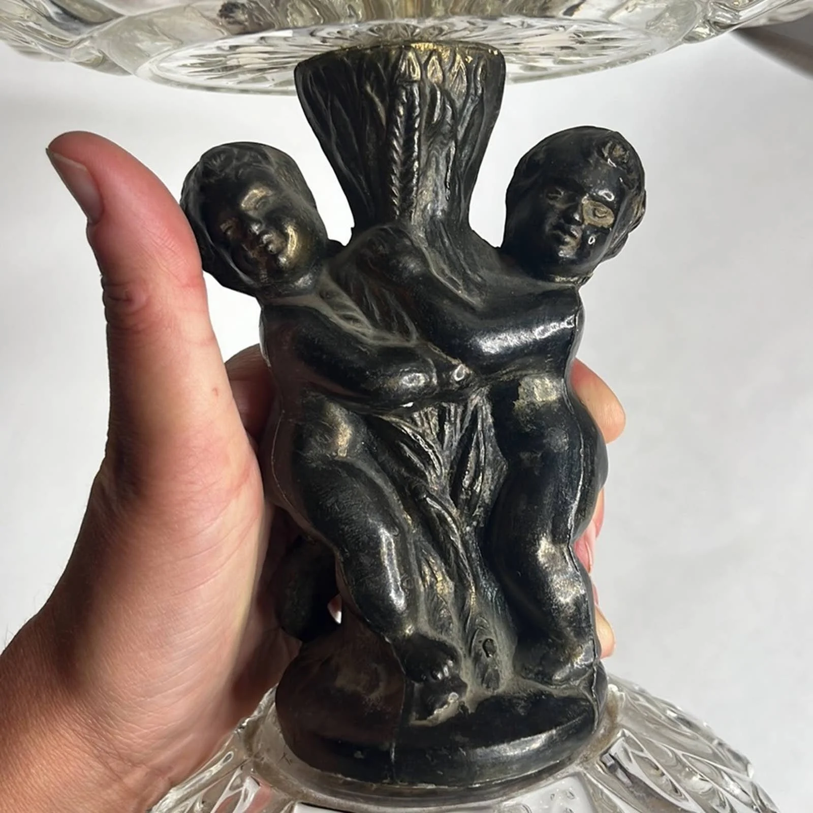 Vintage Cherub Crystal Cake Stand - Image 2
