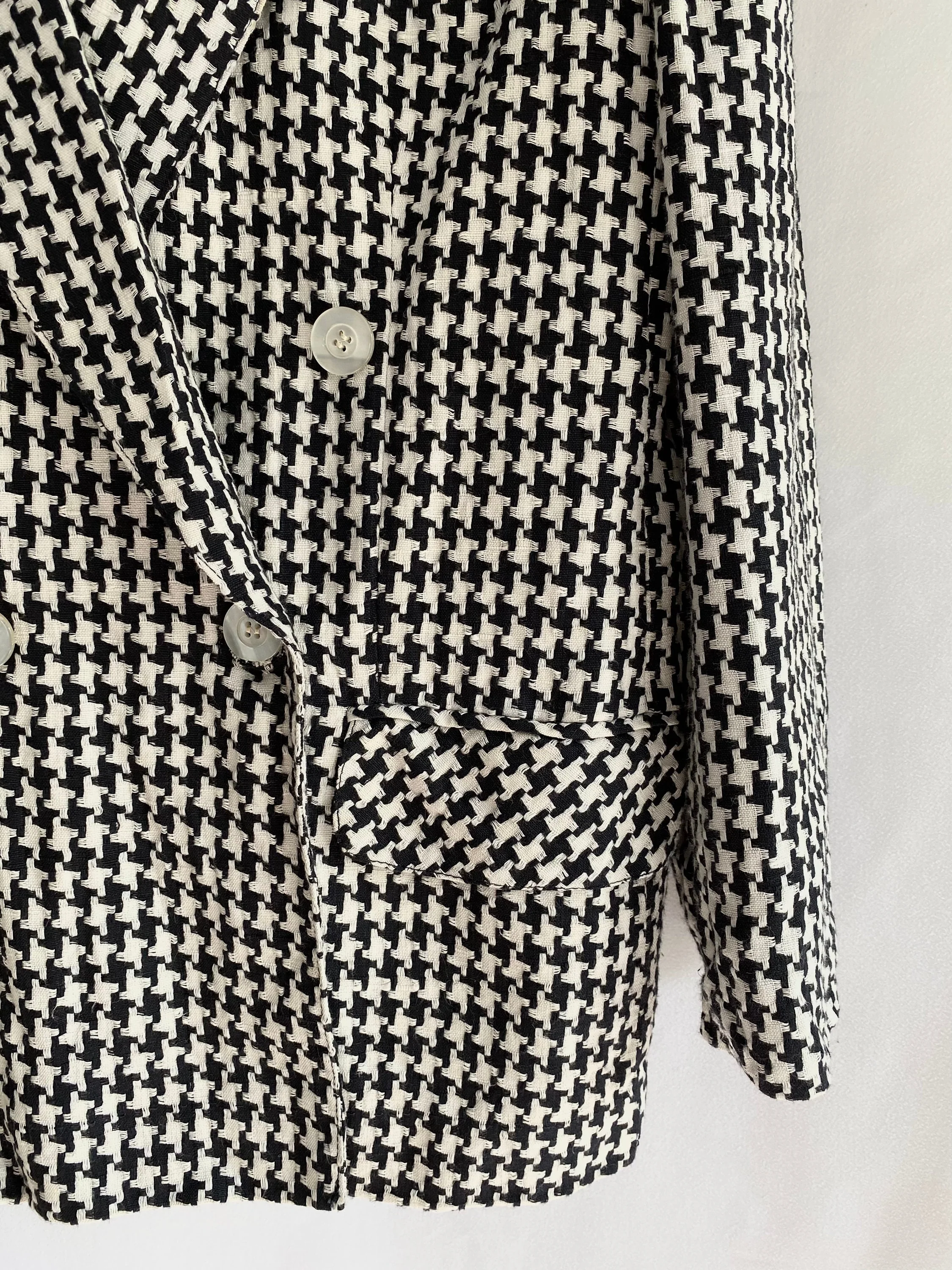 90s Vintage Classic Houndstooth Double Breasted Blazer by Giorgio Sant' Angelo By Giorgio Sant' Angelo - Image 3