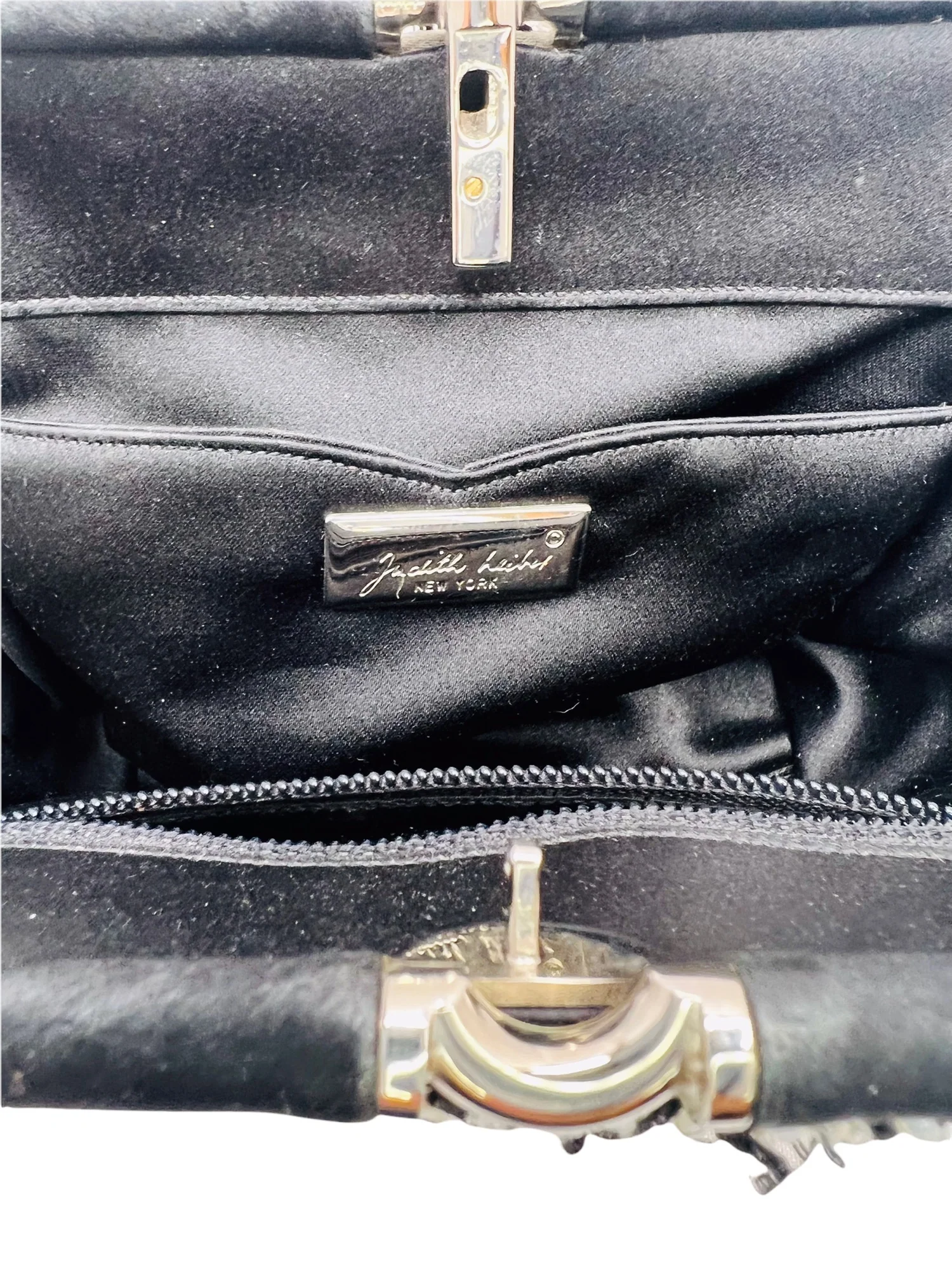 Vintage Clutch with Anthracite Multi-Faceted Crystals by Judith Leiber - Image 9