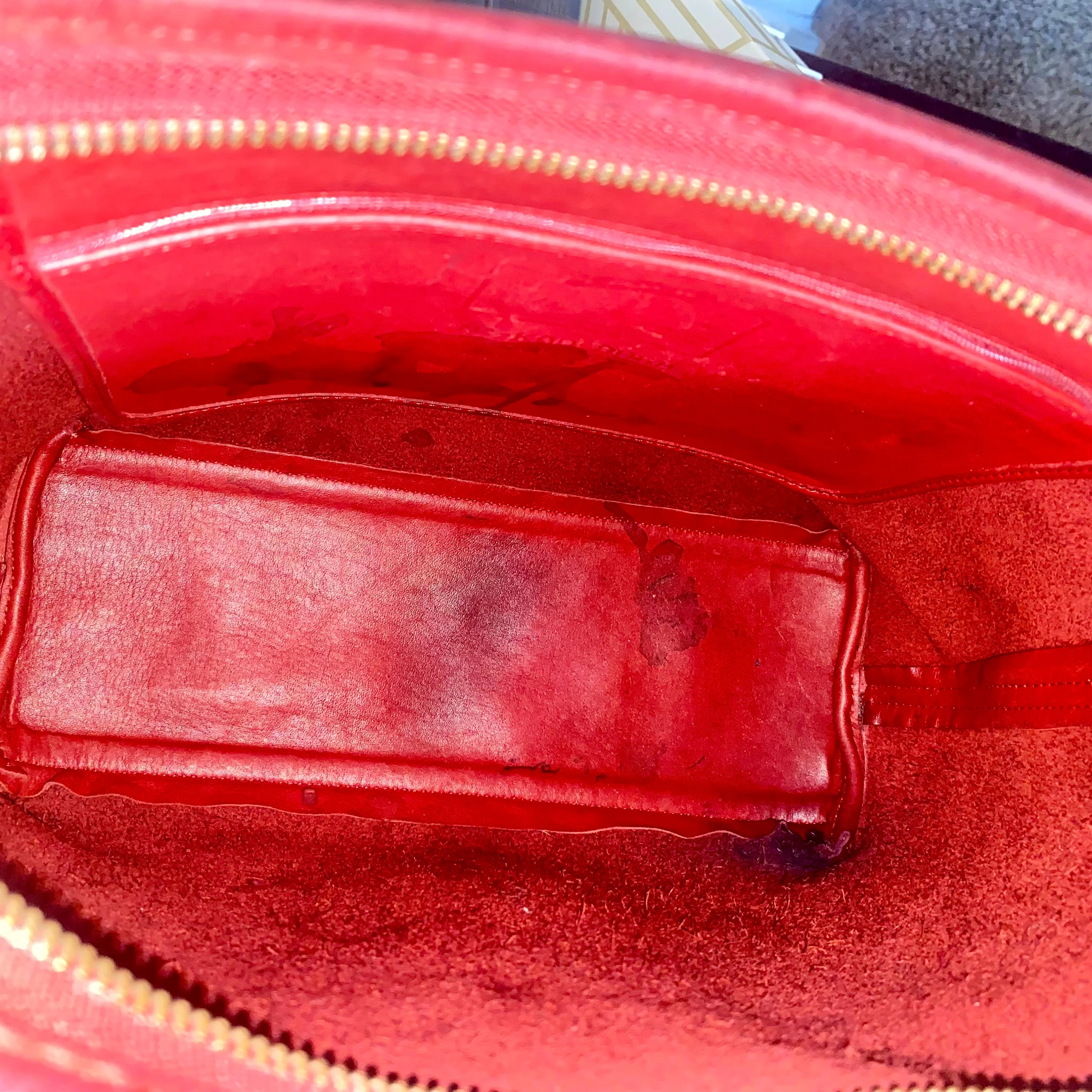 Vintage Coach 00s Legacy Hobo Zip Red Leather Shoulder Bag by Coach - Image 7