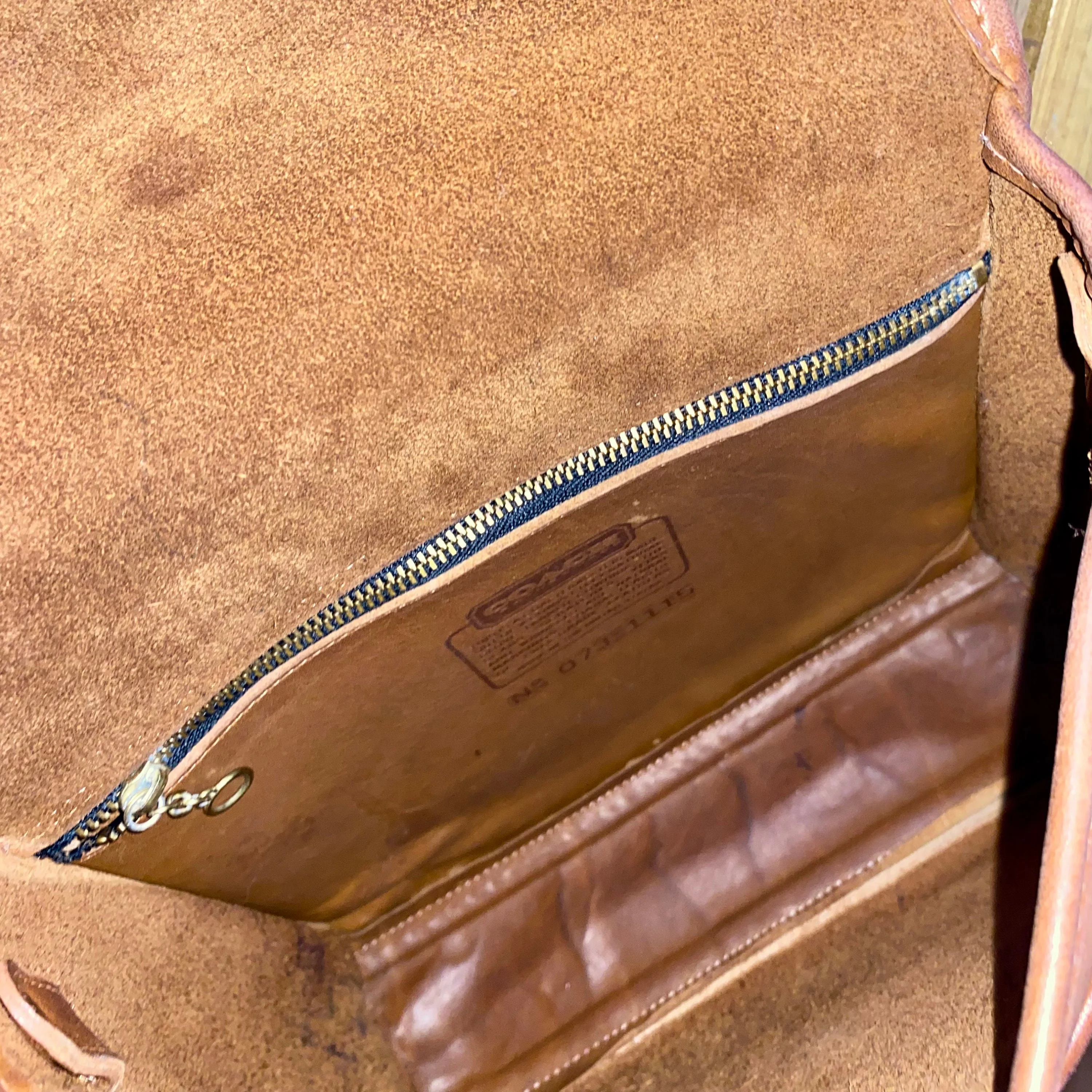 Vintage Coach 70s Mulberry British Tan Leather Crossbody Bag by Coach - Image 6