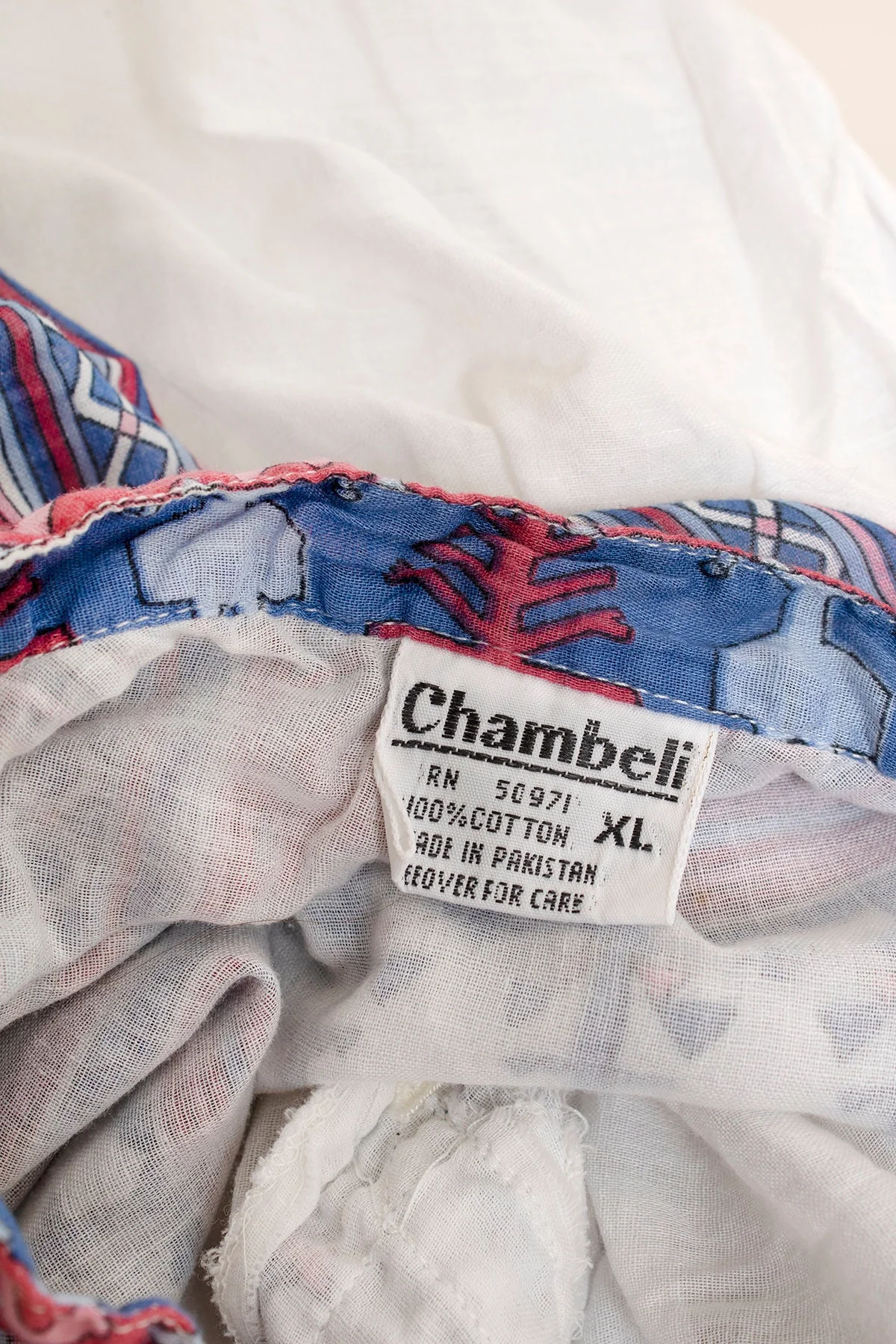 Vintage Cotton Chambeli Floral Border Print Puff Sleeve Lounge Kaftan Style Dress by Chambeli - Image 10