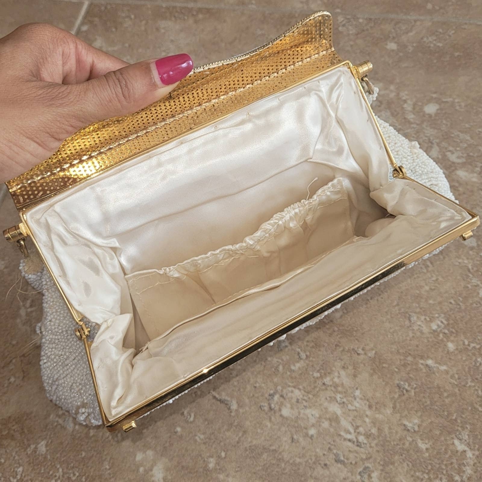 Vintage Cream and Gold Beaded Mini Handbag Purse - Image 7
