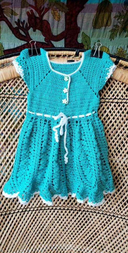 Vintage Crochet Dress 18m Vintage Girls Crochet Dress Hand Crochet Dress Teal Dress with Flower Buttons - Image 2