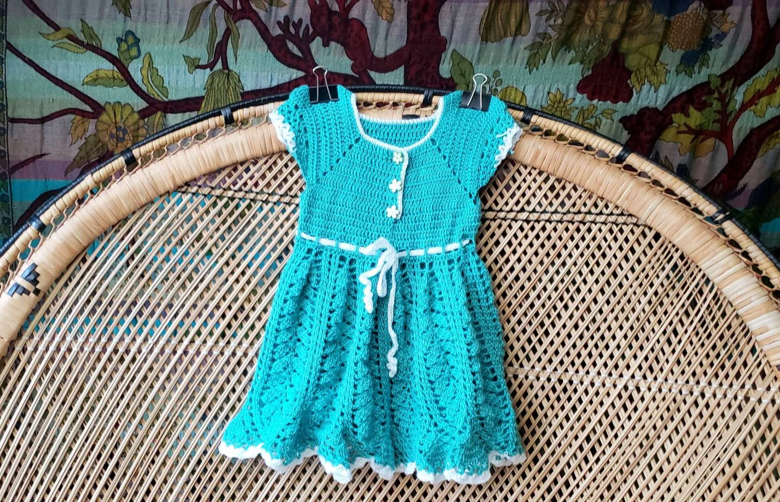 Vintage Crochet Dress 18m Vintage Girls Crochet Dress Hand Crochet Dress Teal Dress with Flower Buttons - Image 7