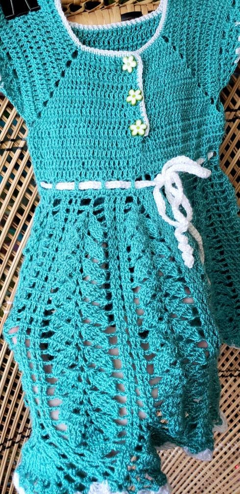 Vintage Crochet Dress 18m Vintage Girls Crochet Dress Hand Crochet Dress Teal Dress with Flower Buttons - Image 8