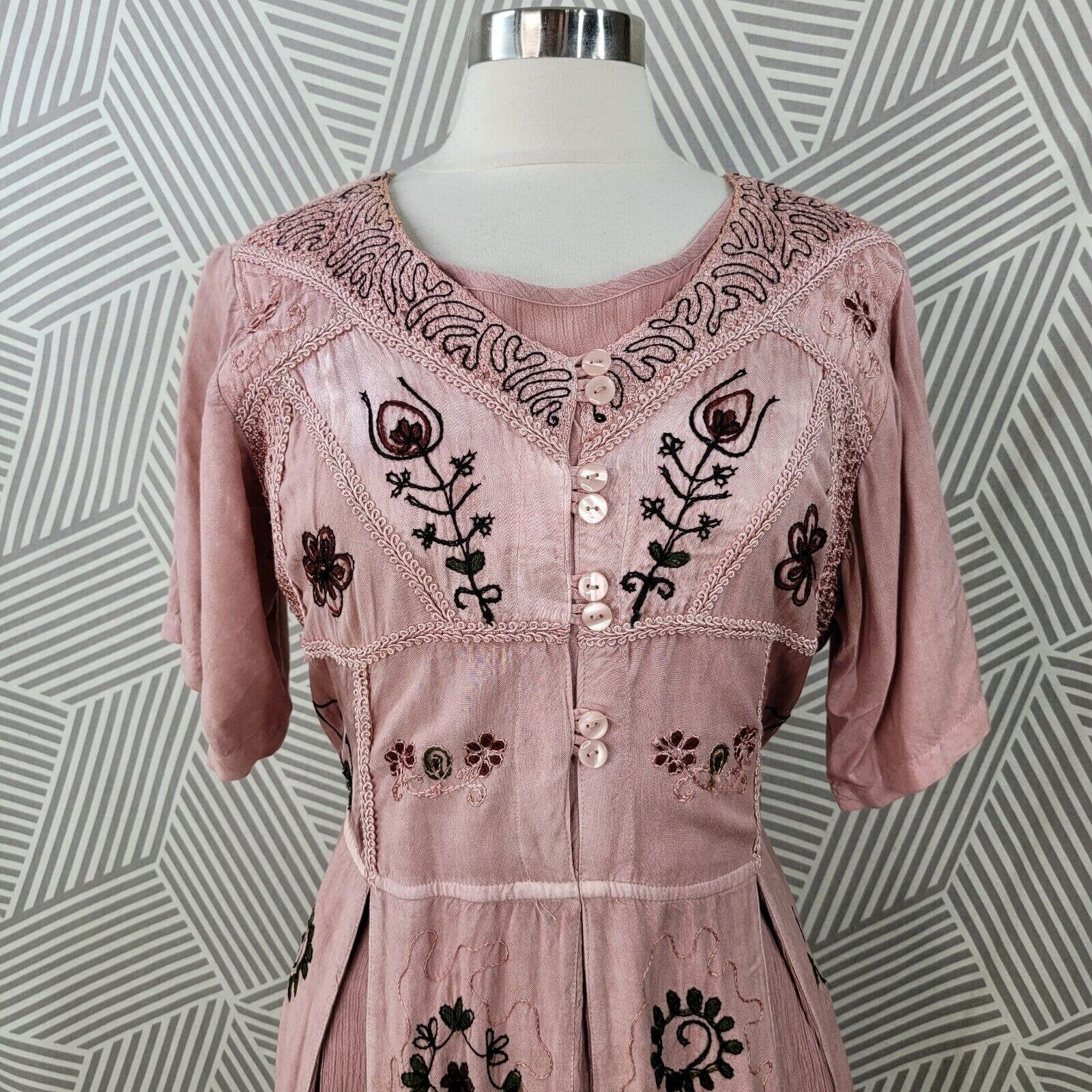 Vintage Dress Size Medium Petite Peasant Flare Embroidery Renaissance - Image 2