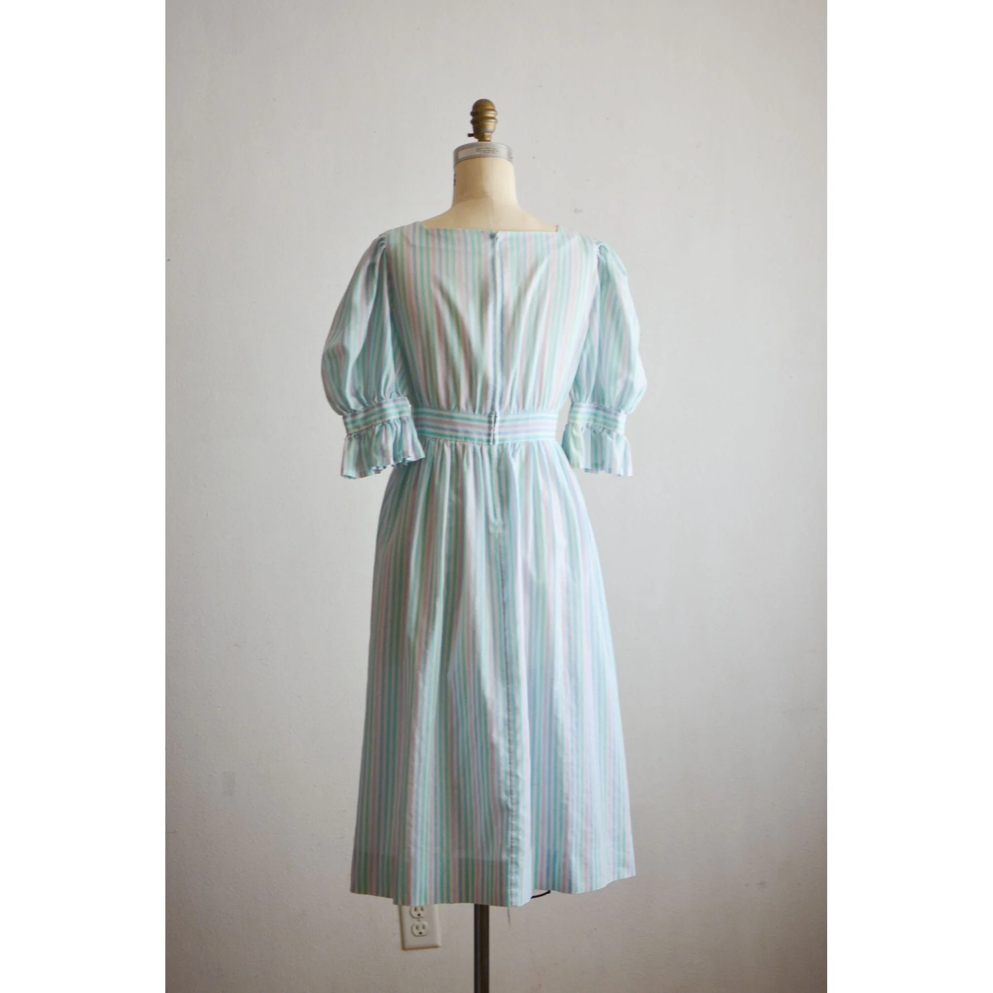 Vintage Dress Striped Cotton Candy Blue Flared 70s Size Small - Image 4
