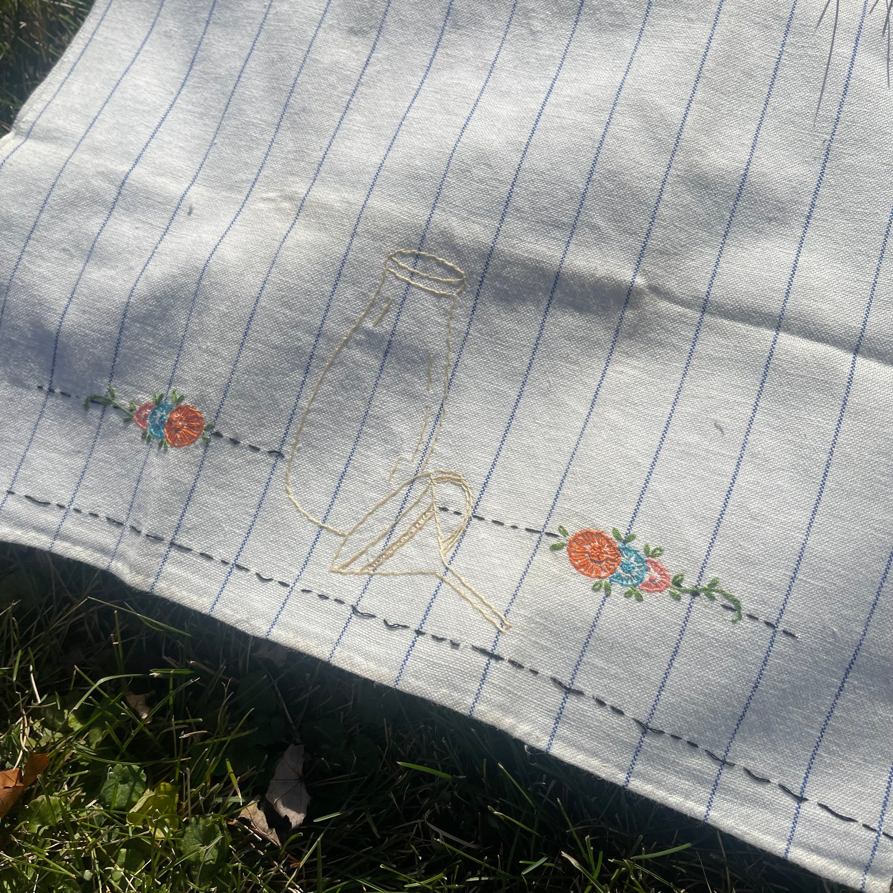 Vintage Embroidered Tea Towel | Milk Bottle Floral - Image 5