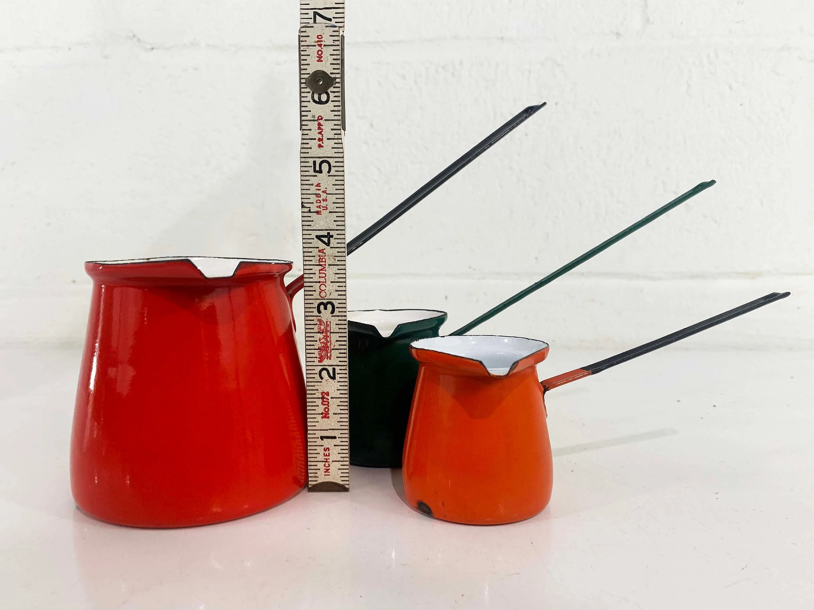 Vintage Enamelware Small Pitcher Set of 3 Pot Retro Made In Yugoslavia Milk Warmer Butter Coffee Primitive Kitchen Dippers 50s - Image 7