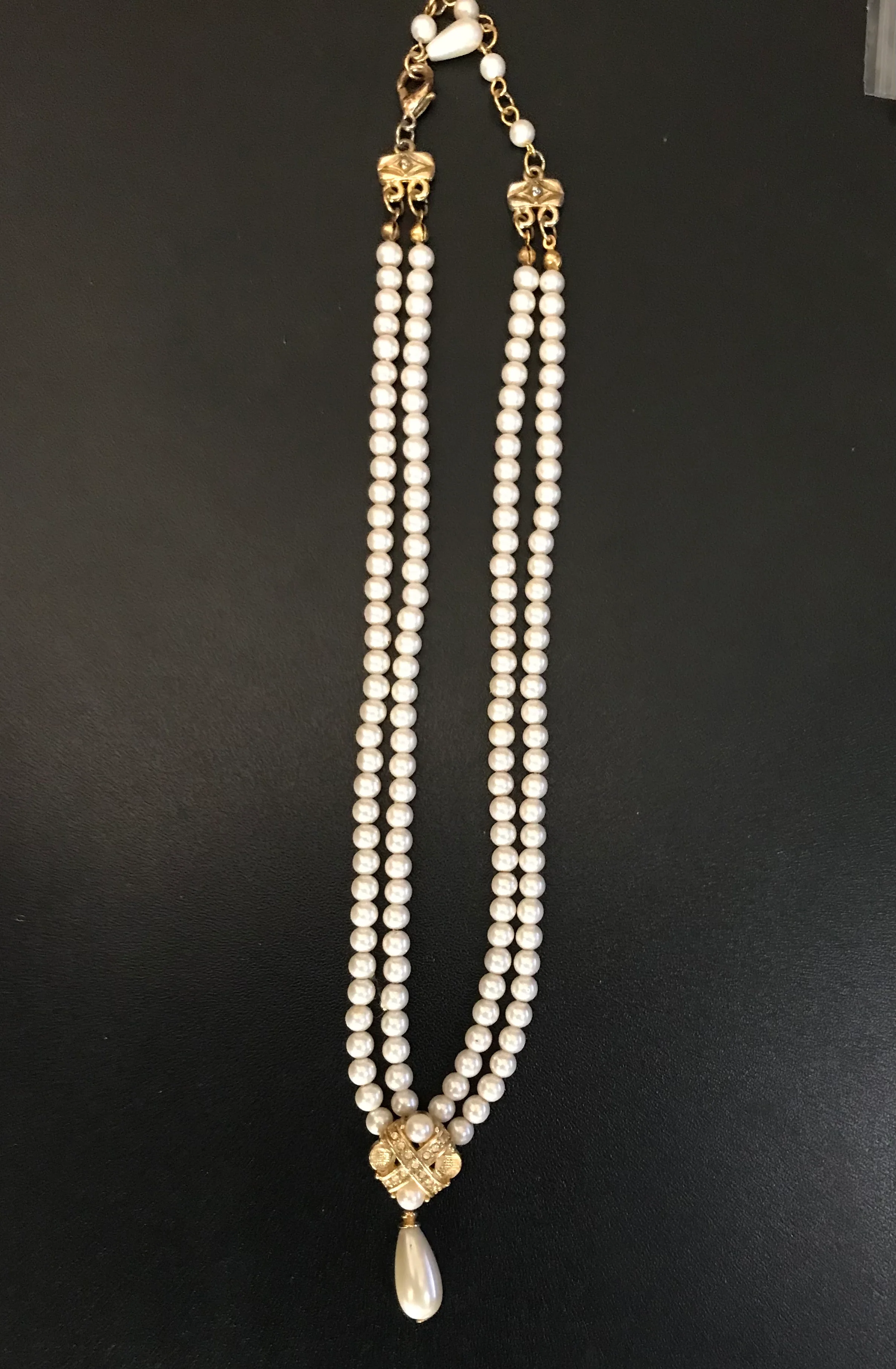 Vintage Faux Pearl Choker 9" Drop - Image 5