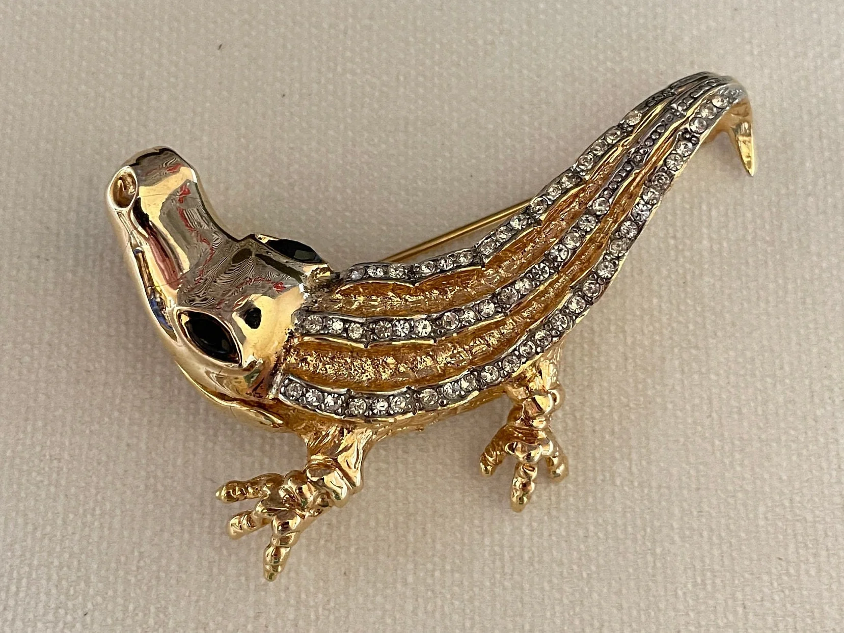 Vintage Figural Alligator Crocodile Brooch Pin Animal Motif Costume Jewelry - Image 3