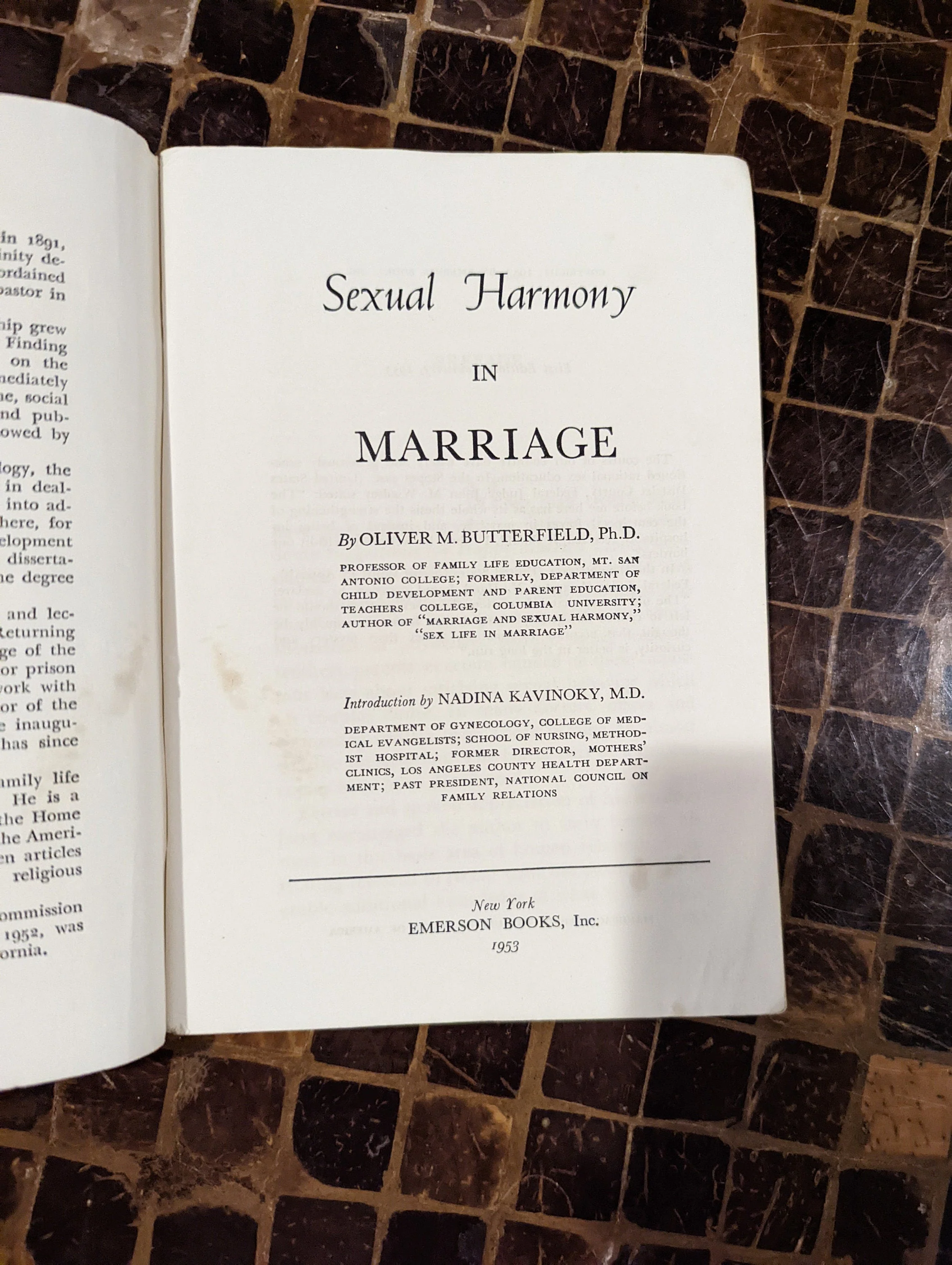 Vintage First Edition "sexual Harmony In Marriage" Book From The 50s Novelty by Oliver M Butterflied - Image 2
