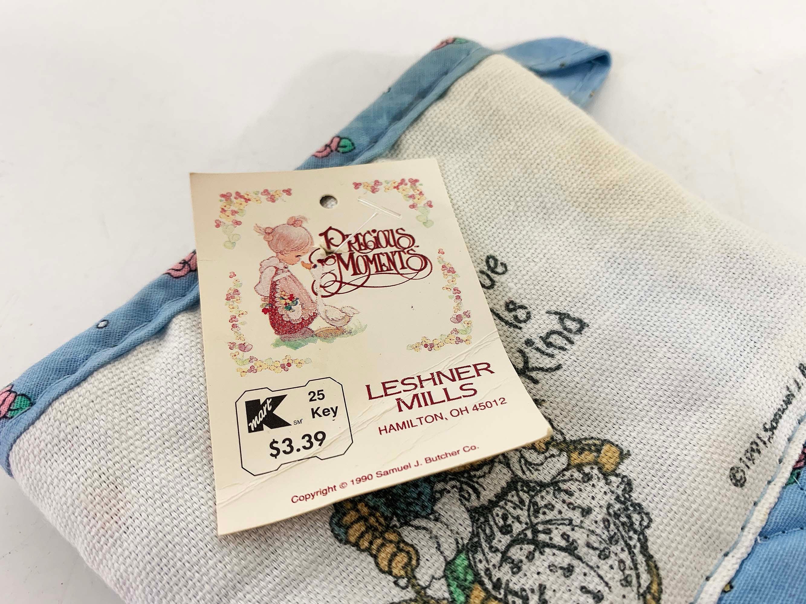 Vintage Floral Oven Mitt Precious Moments Pot Holder Baby Blue Farmhouse Mid-Century Retro Kitschy Kitsch Thanksgiving 90s by Leshner Mills - Image 3