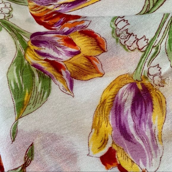 Vintage Floral Square Scarf Tulip Print Rayon Crepe Lightweight - Image 5