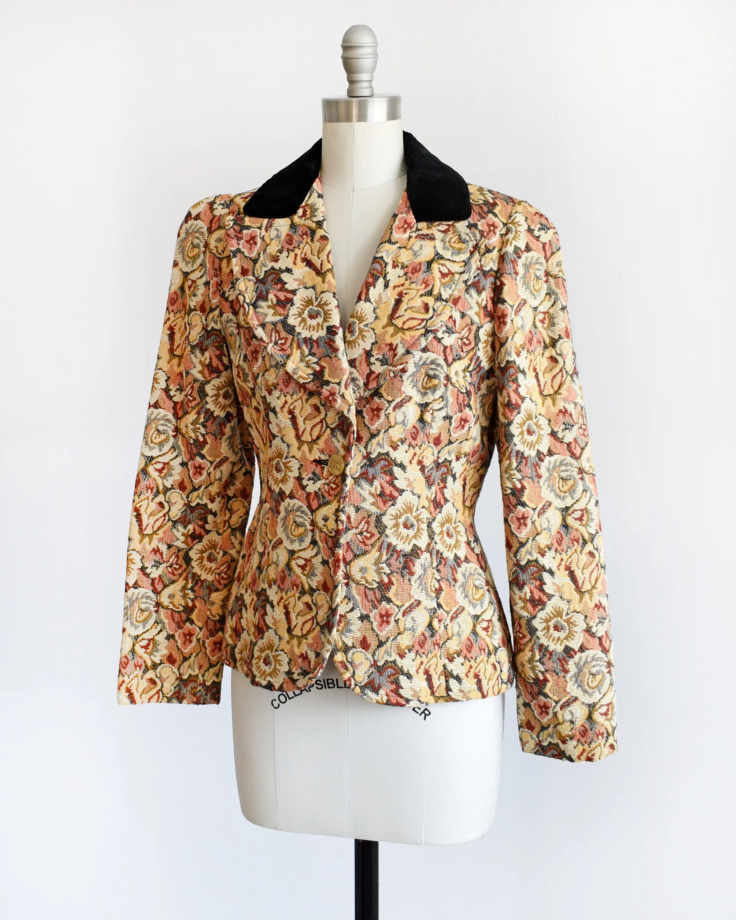 Vintage Floral Tapestry Blazer 80s Autumn Jacket with Velvet Collar Small Medium by John Meyer - Image 5