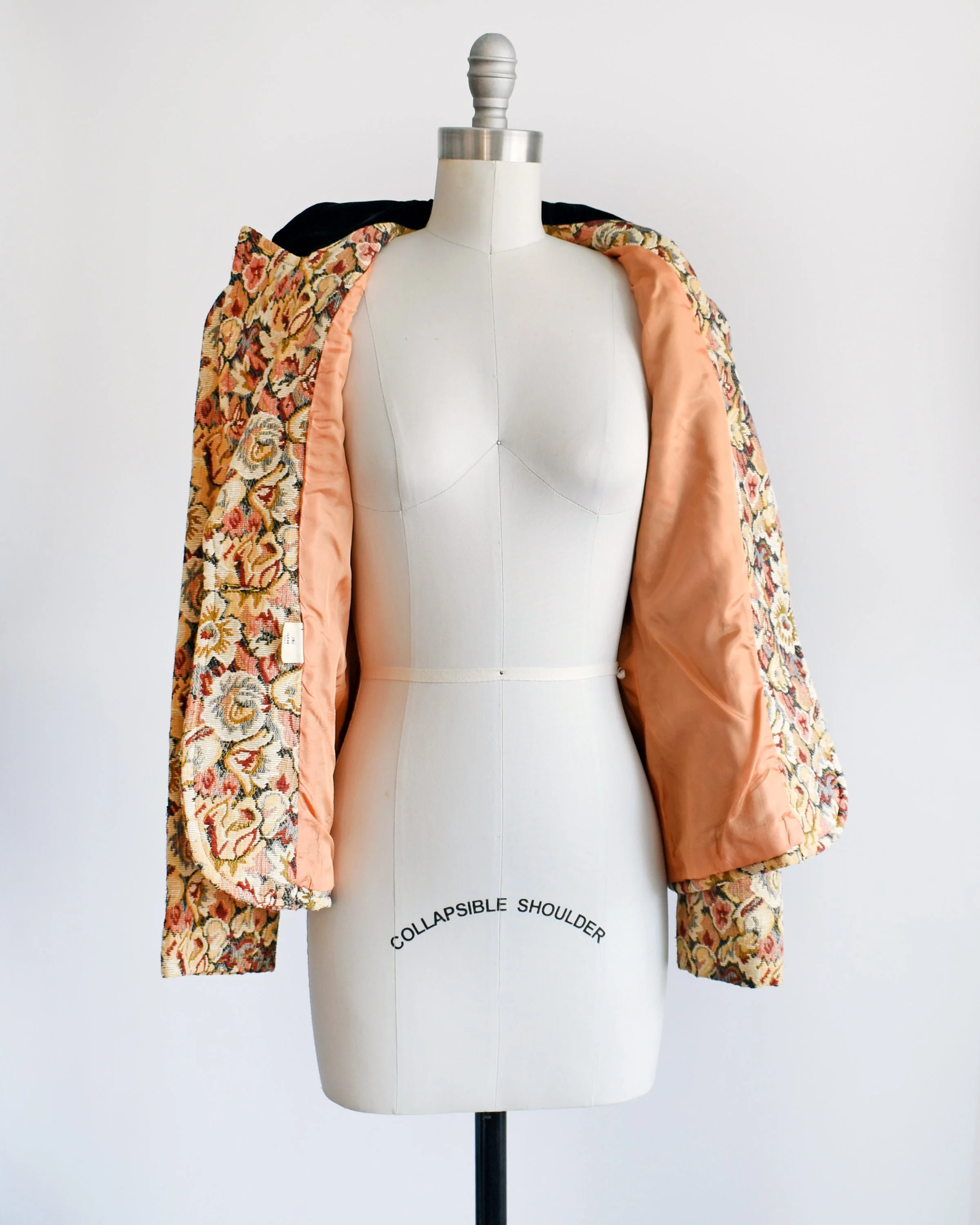 Vintage Floral Tapestry Blazer 80s Autumn Jacket with Velvet Collar Small Medium by John Meyer - Image 6
