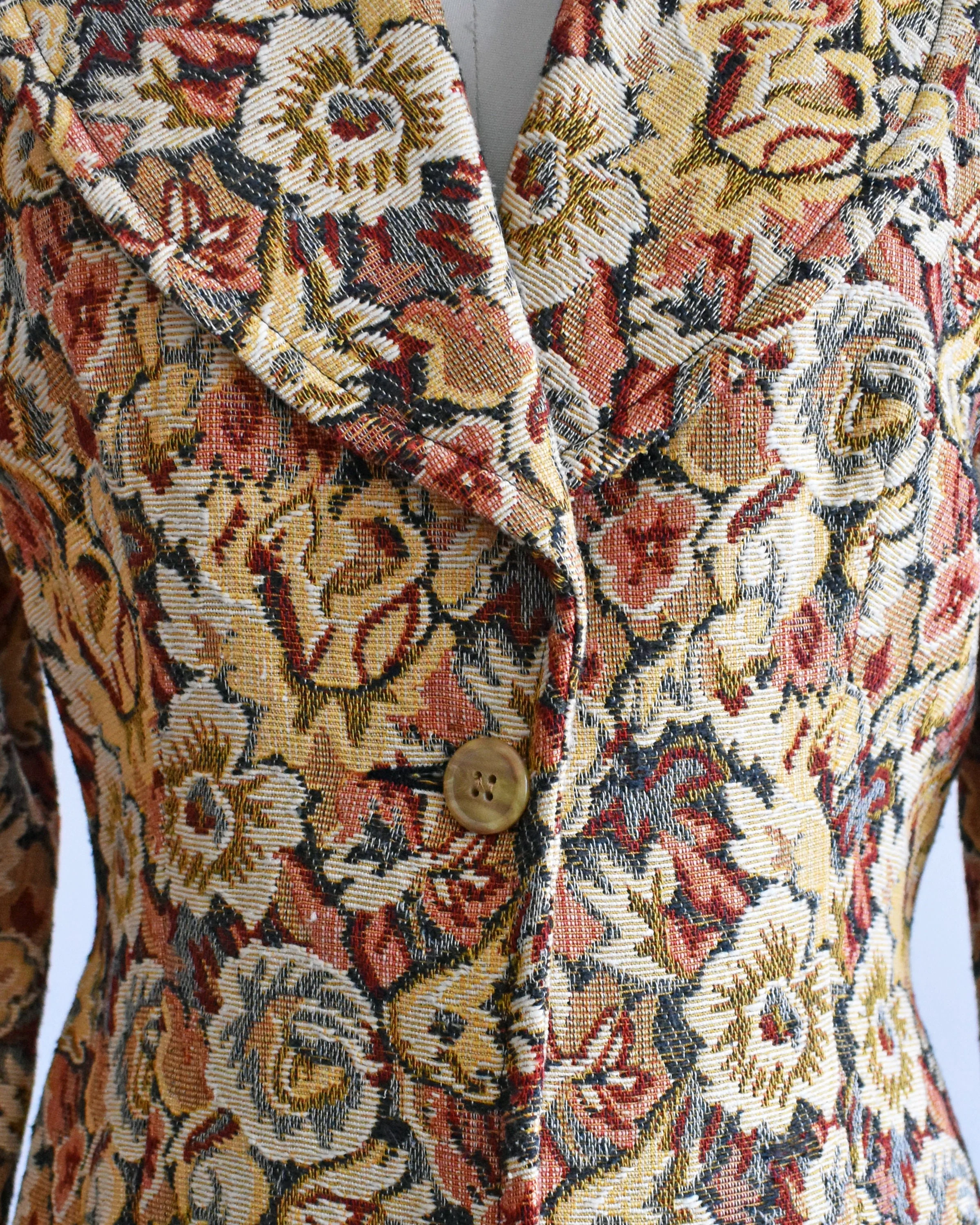 Vintage Floral Tapestry Blazer 80s Autumn Jacket with Velvet Collar Small Medium by John Meyer - Image 7