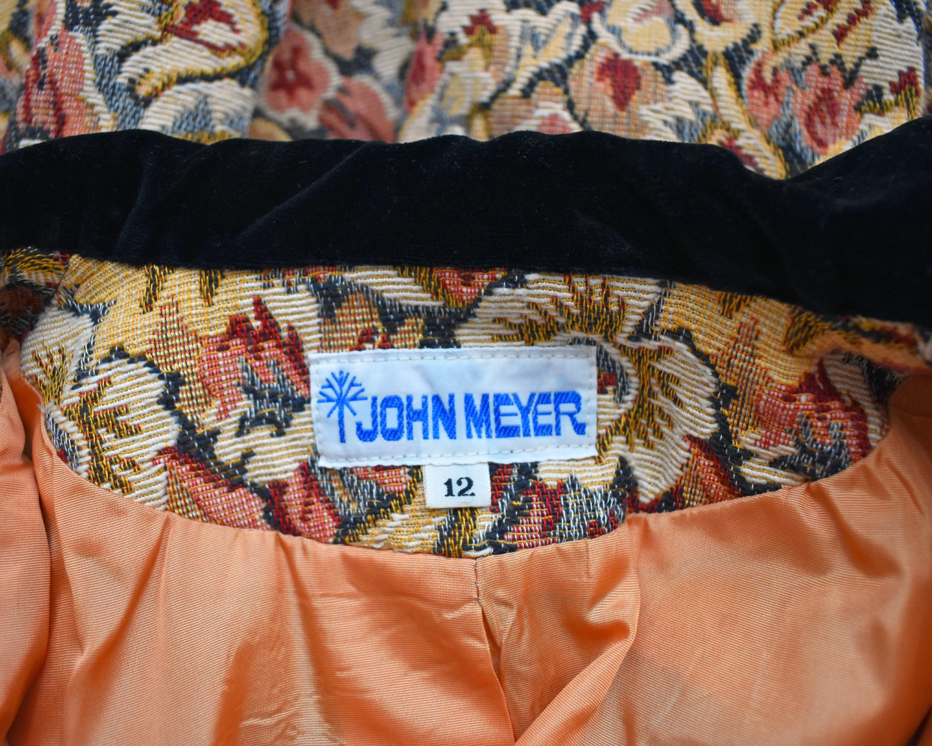 Vintage Floral Tapestry Blazer 80s Autumn Jacket with Velvet Collar Small Medium by John Meyer - Image 8