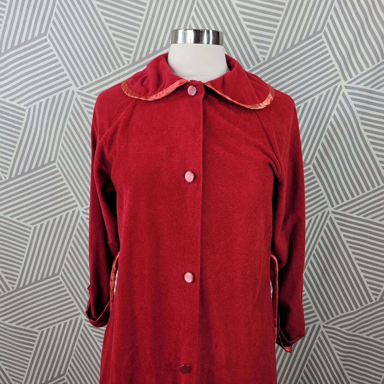 Vintage Fuzzy Fleece Size Small Housecoat Robe Button Up Warm Red Pinup Long by Sears - Image 5
