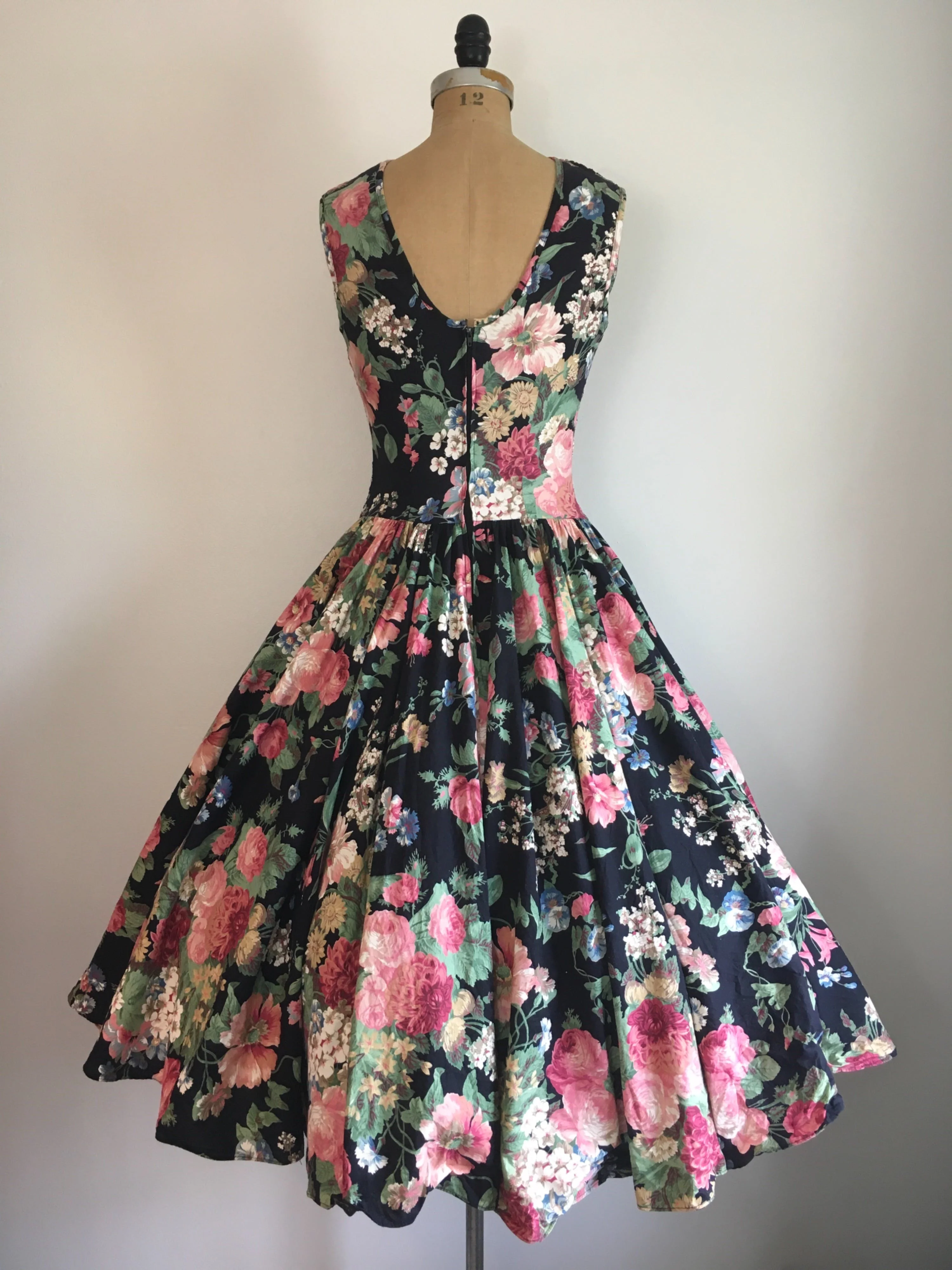 80's Scrunchy Bodice Garden Party Floral Dress by E.D. Michaels - Image 2