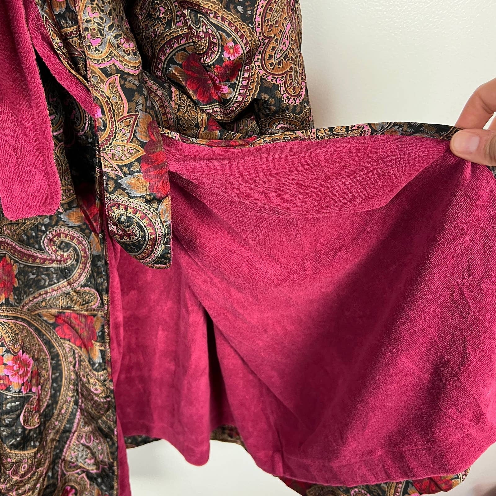 Vintage Gold Label Paisley Terrycloth Lined Robe Tie Belt Os by Victoria's Secret - Image 10