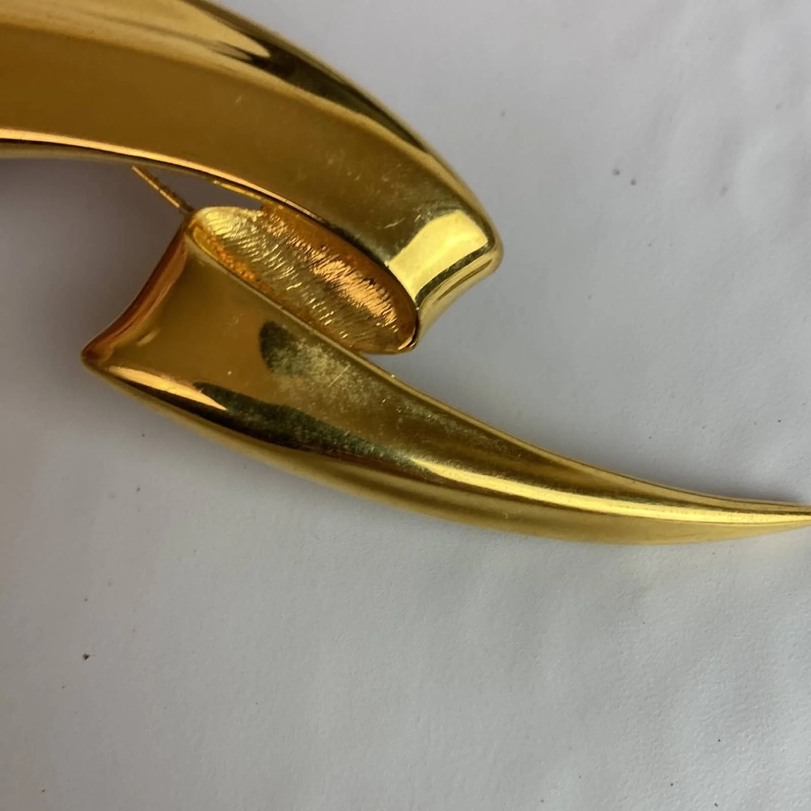 Vintage Gold Tone Stylized Modern Brooch Statement Party Prom Flag Fabric - Image 5