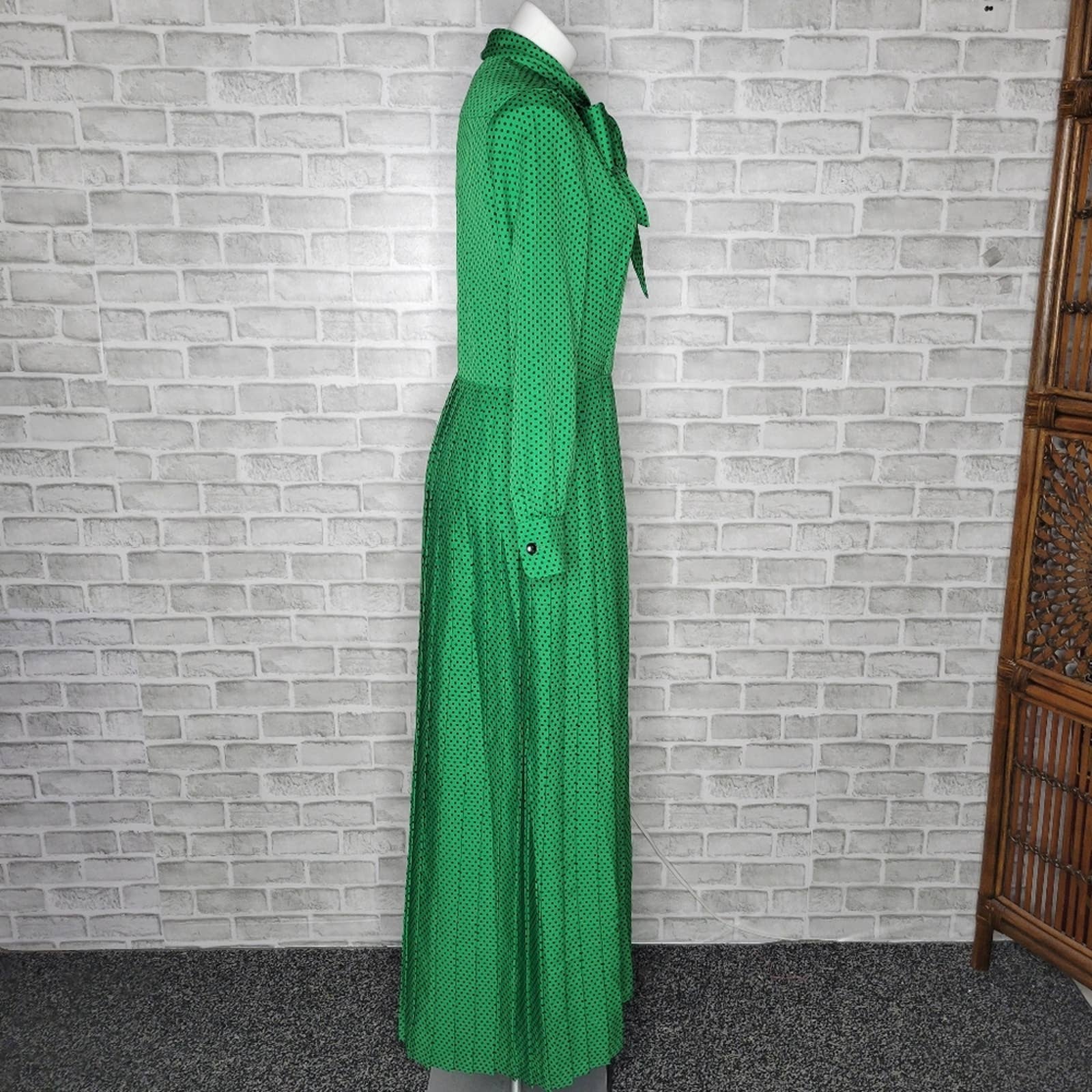 Vintage Green Polka Dot Pleated Maxi Dress by California Girl - Image 4