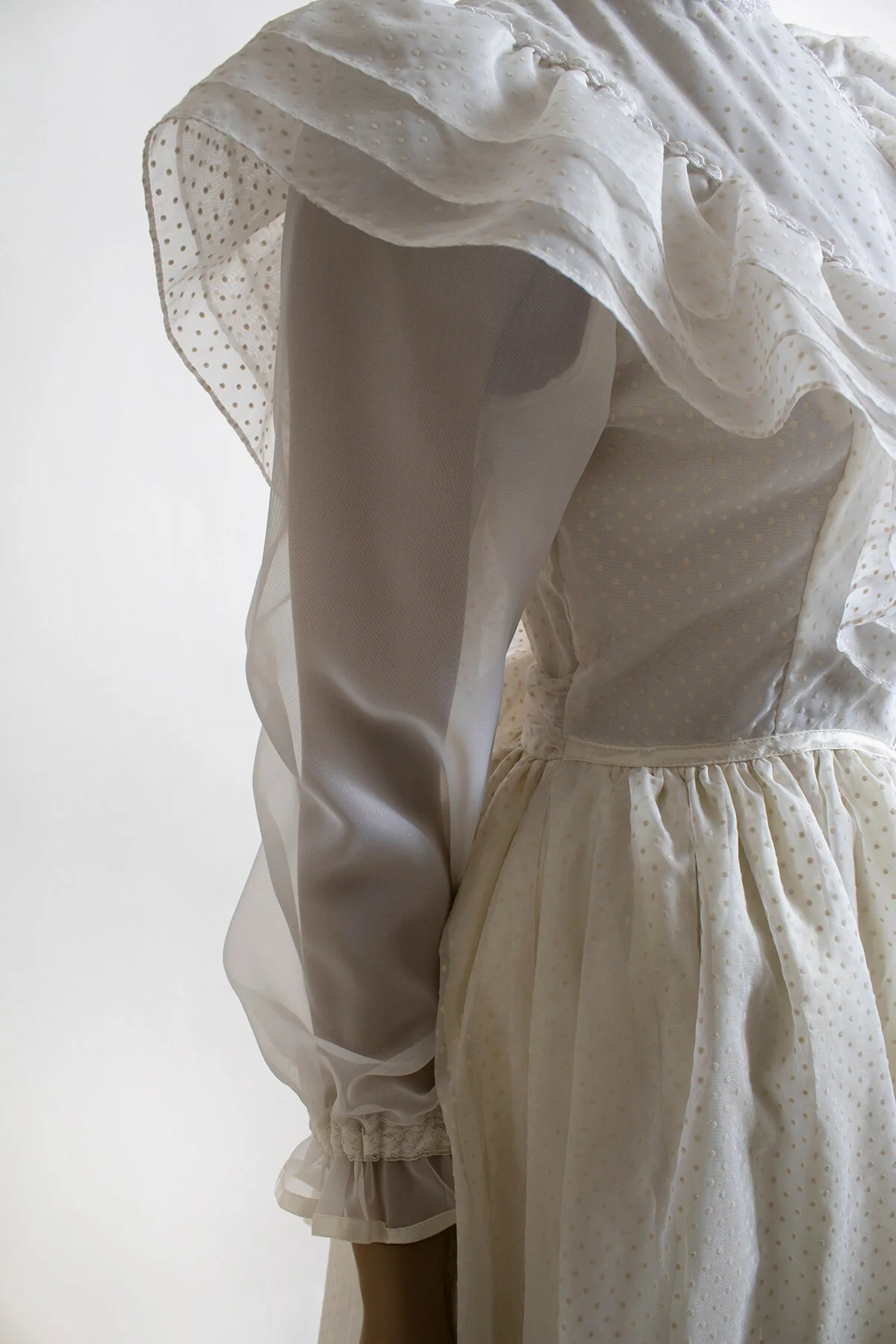 Vintage Gunne Sax Dress Sheer White Swiss Dot Fairy Whimsical Party Prom Dress Ruffles Victorian Style Jessica Mcclintock Bride Small 7 by Gunne Sax - Image 8