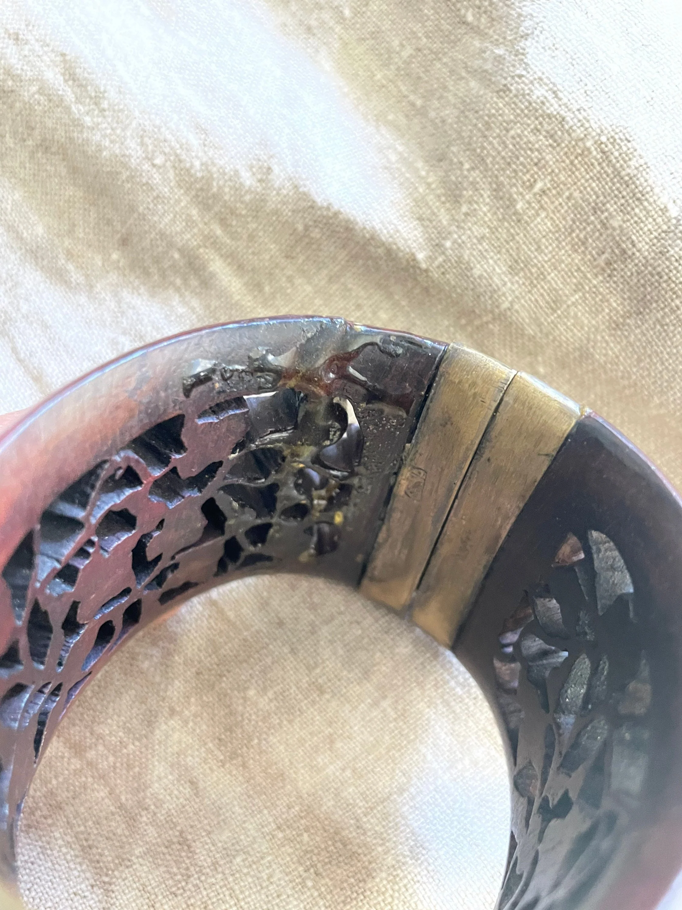 Vintage Hand Carved Wool Bangle Bracelet Silver Rosewood Stemmed - Image 9
