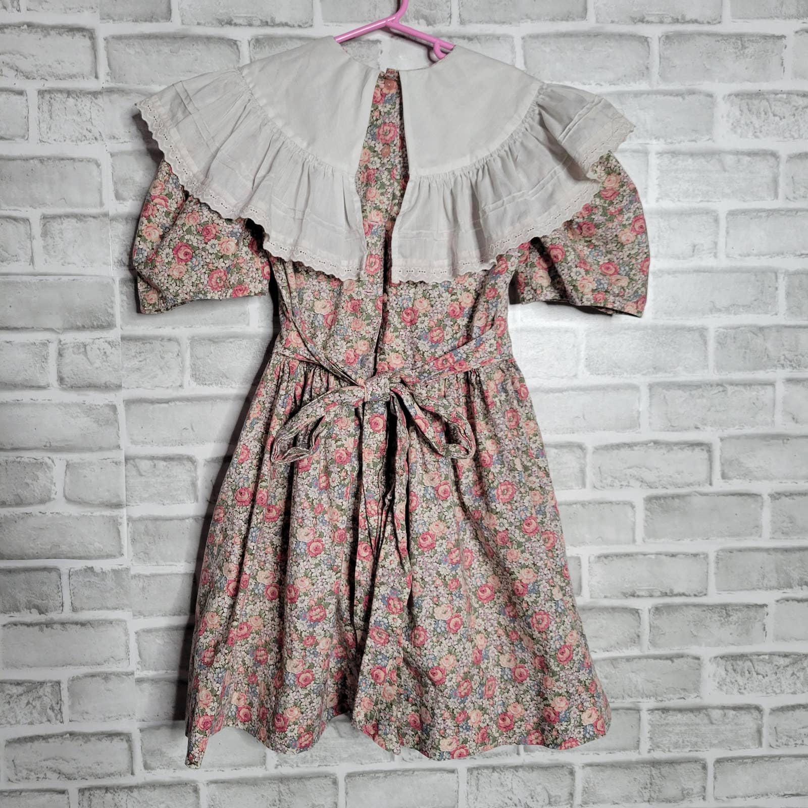 Vintage Handmade Girls Dress with Collar - Image 7