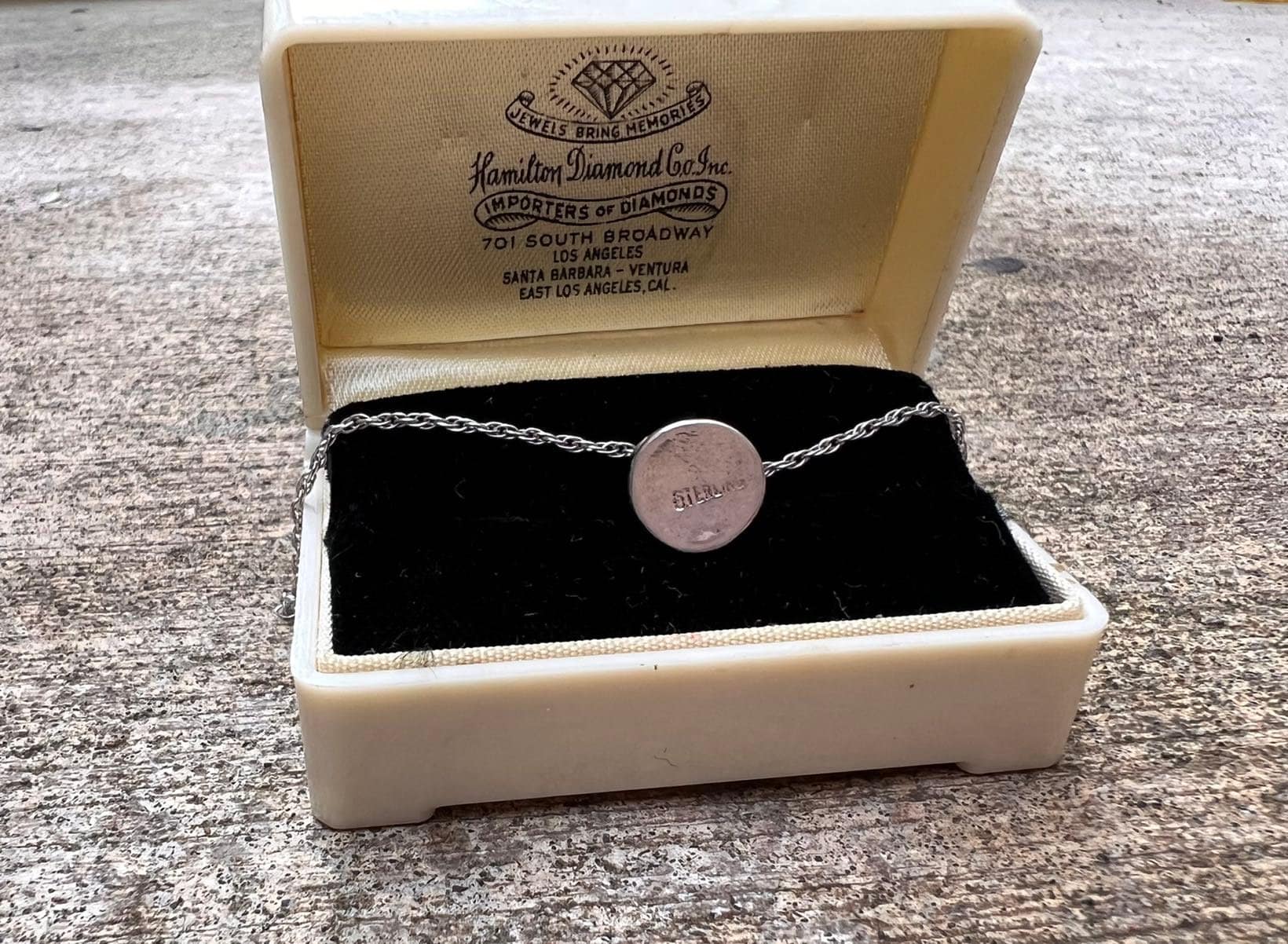 Vintage Hersheys Kiss Sterling Silver Necklace - Image 4