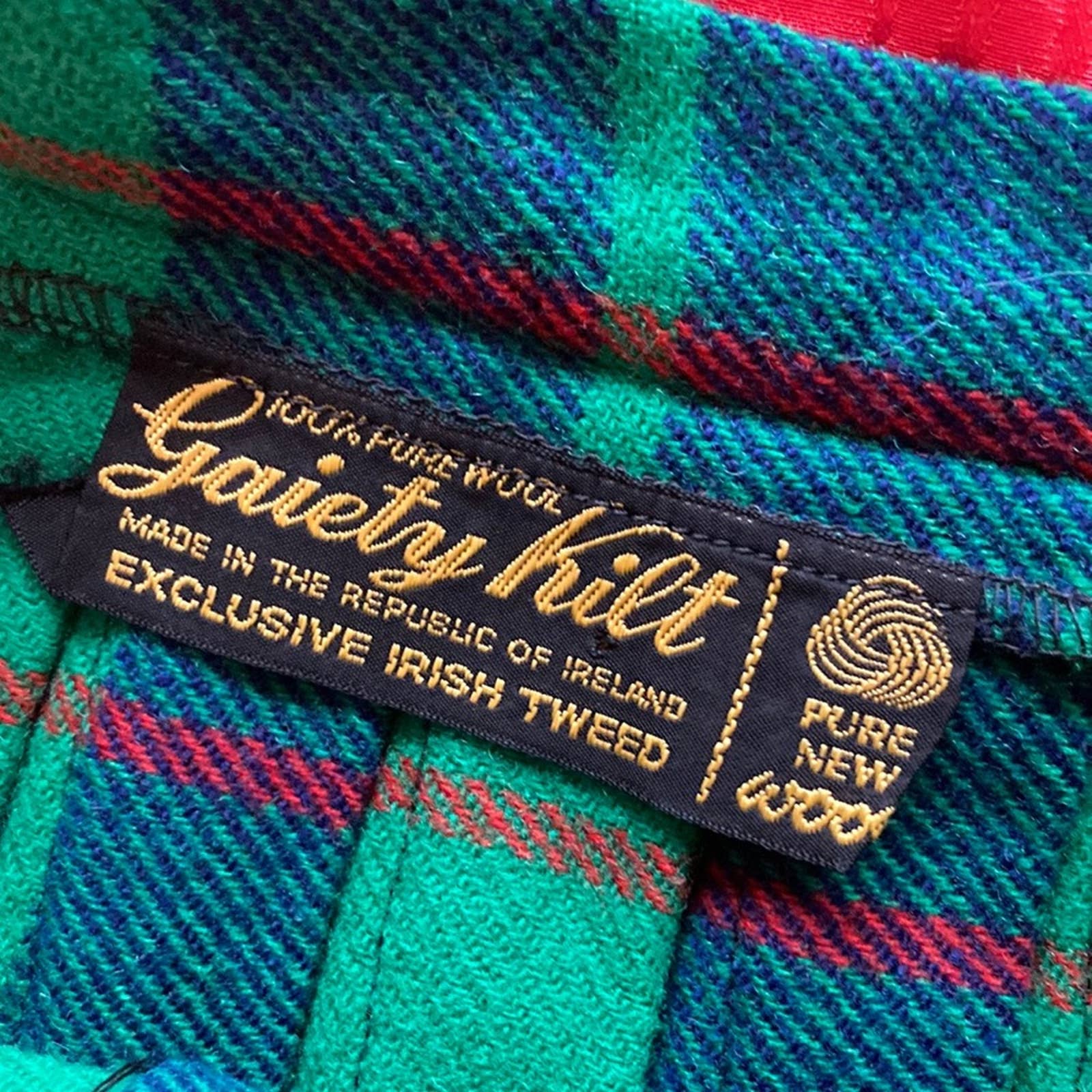 Vintage Irish Tweed Wool Skirt Xxs Plaid Schoolgirl Christmas by Gaiety Kilt - Image 4