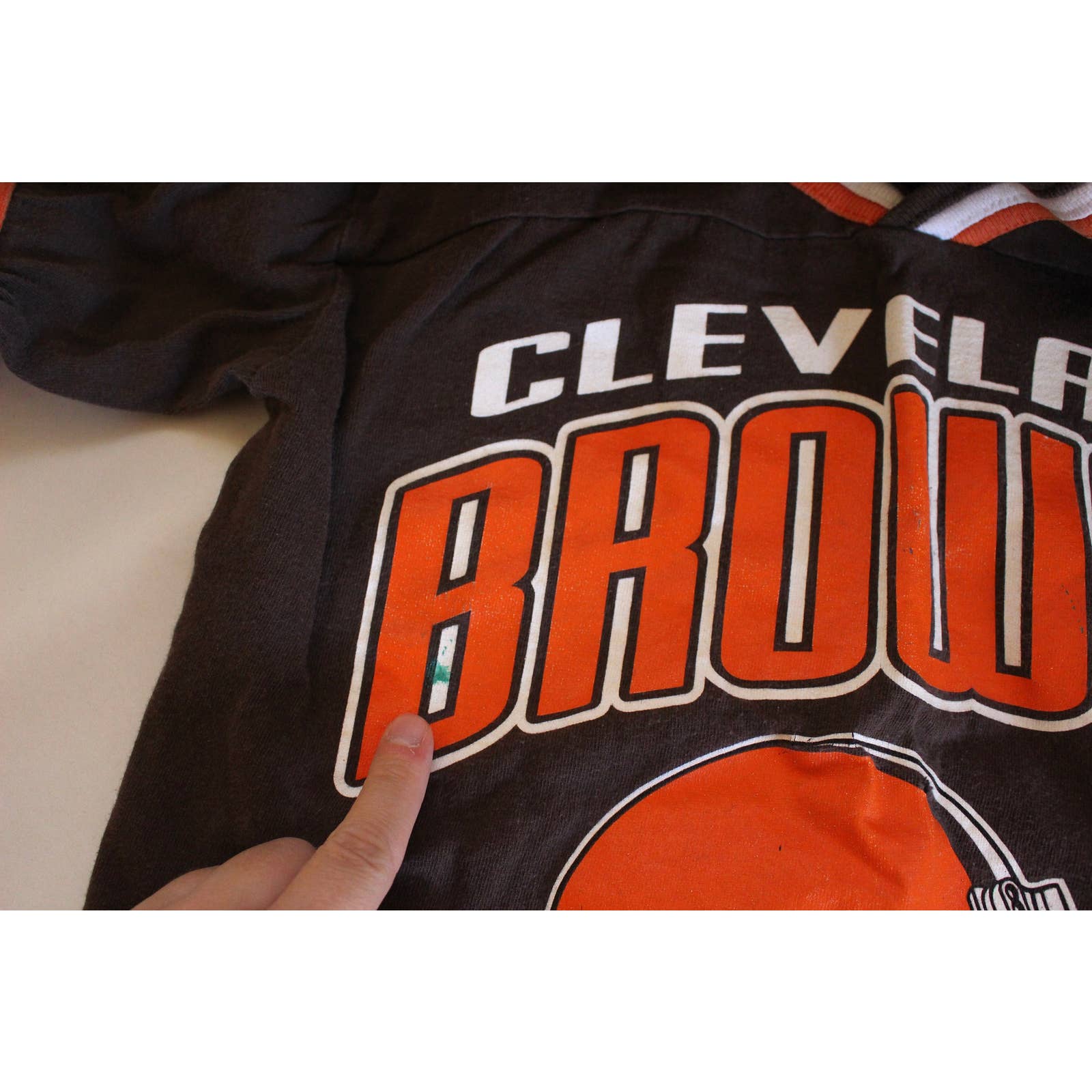 Vintage Kids Cleveland Browns Football T-Shirt Medium by GTS - Image 5