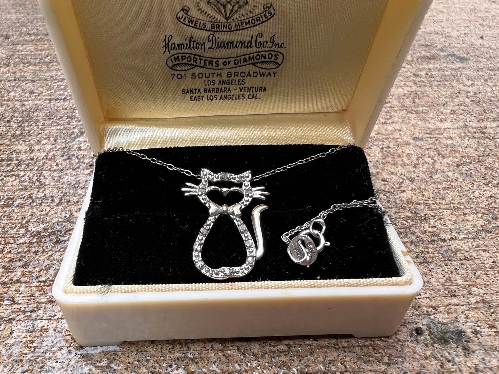 Vintage Kitty Cat Necklace with Diamonds Sterling Silver - Image 4