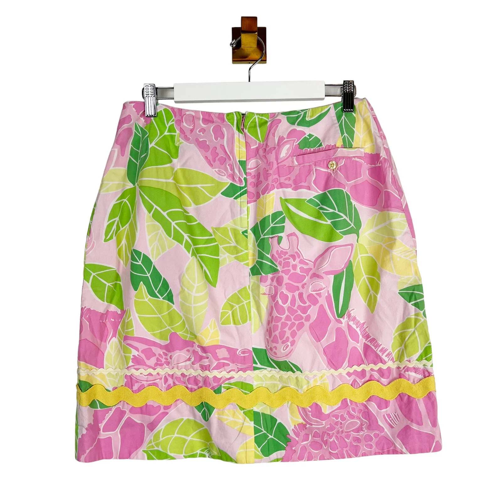 Vintage Lilly Pulitzer Giraffe Print A-Line Mini Skirt by Lilly Pulitzer - Image 2