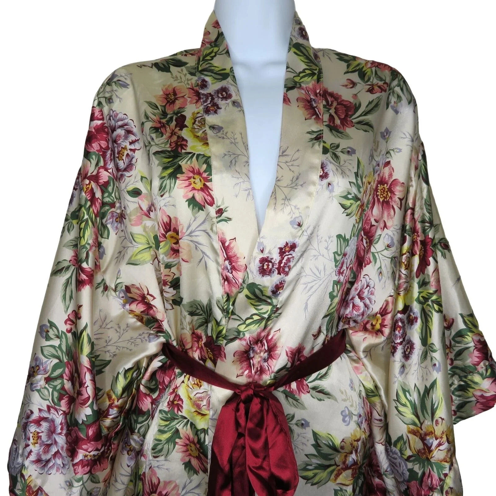 Vintage Lingerie Robe M Floral Knee Length Belted Usa Made by Val Mode - Image 3