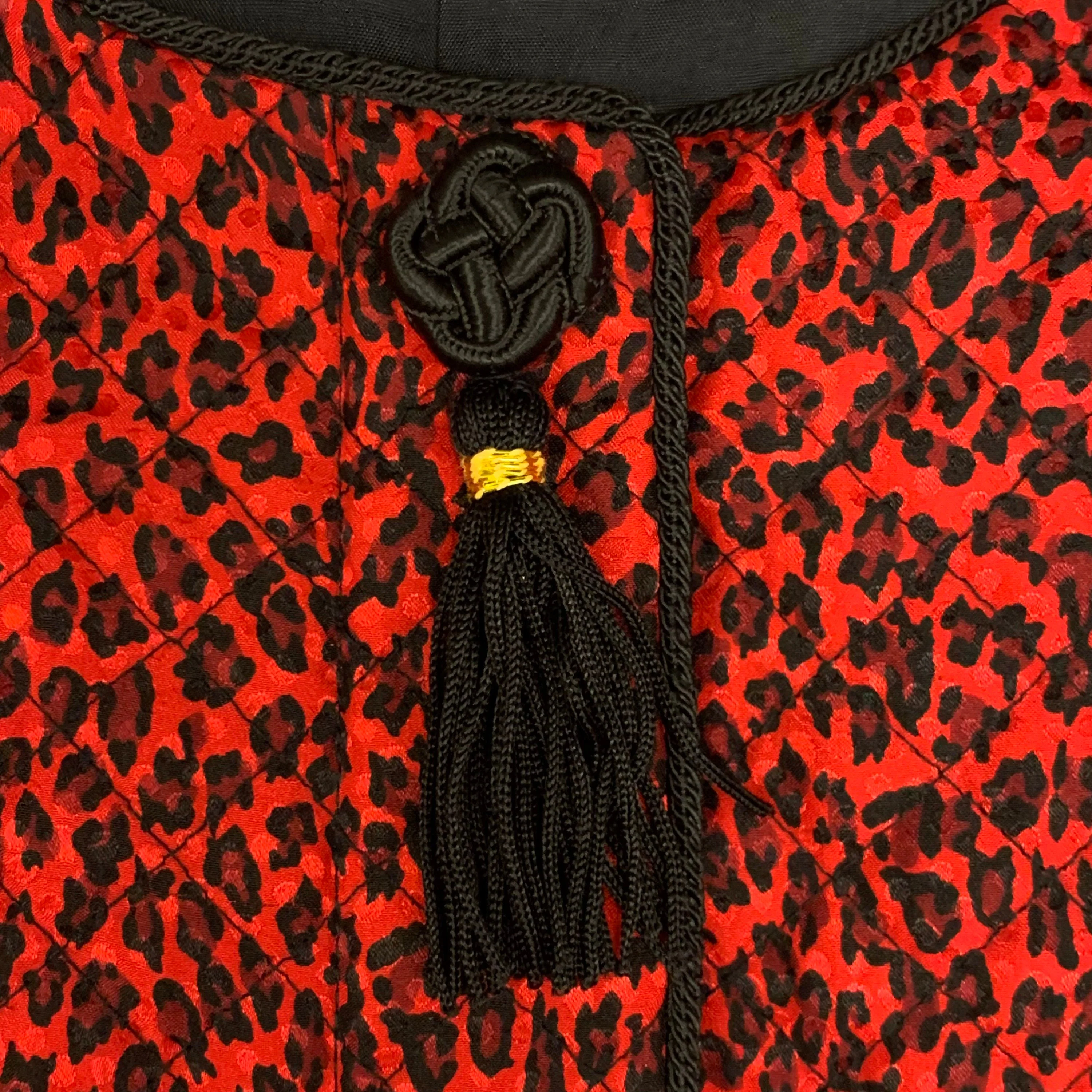 Vintage Maggy London Quilted 100% Genuine Silk Leopard Print Collarless Blazer by Maggy London - Image 4