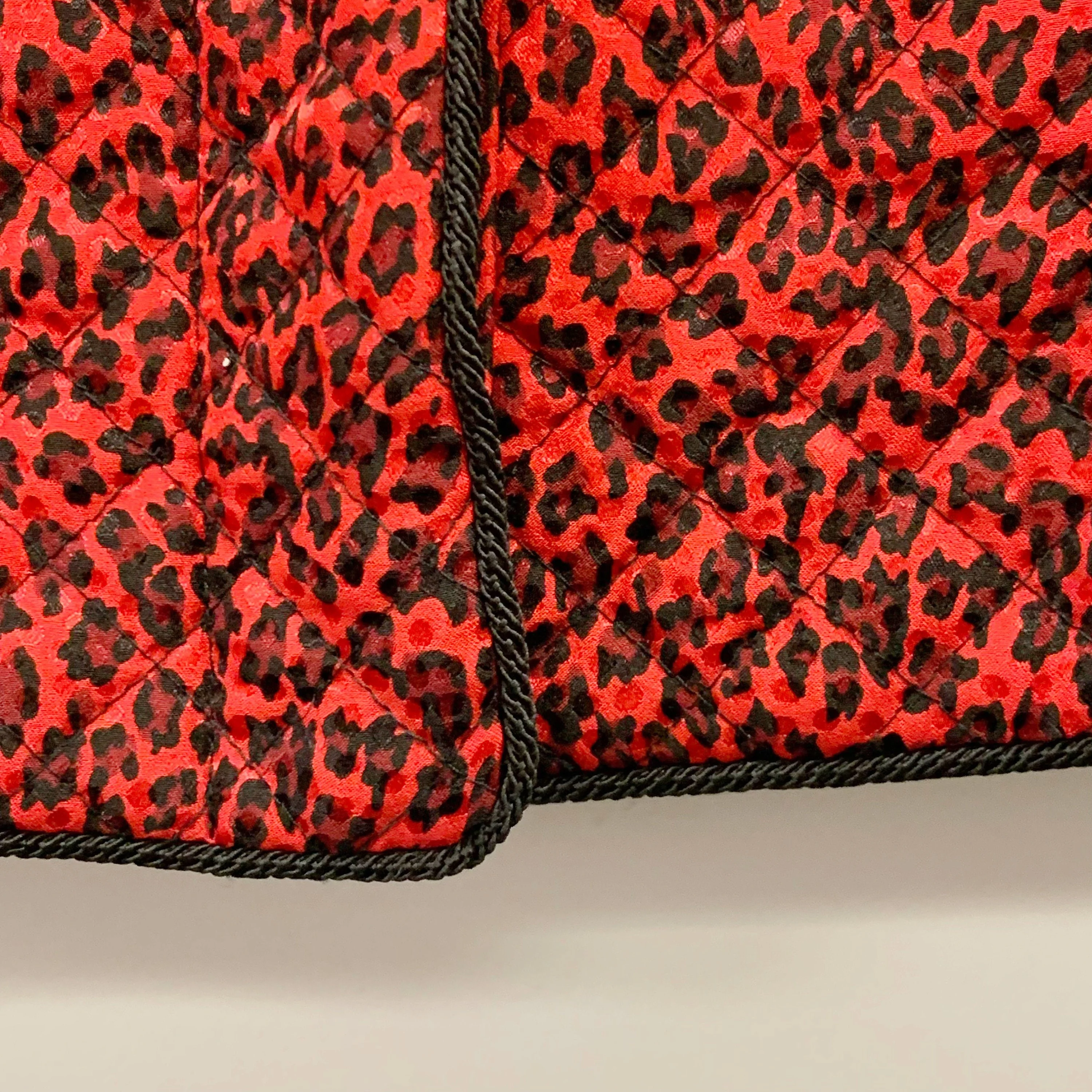 Vintage Maggy London Quilted 100% Genuine Silk Leopard Print Collarless Blazer by Maggy London - Image 7