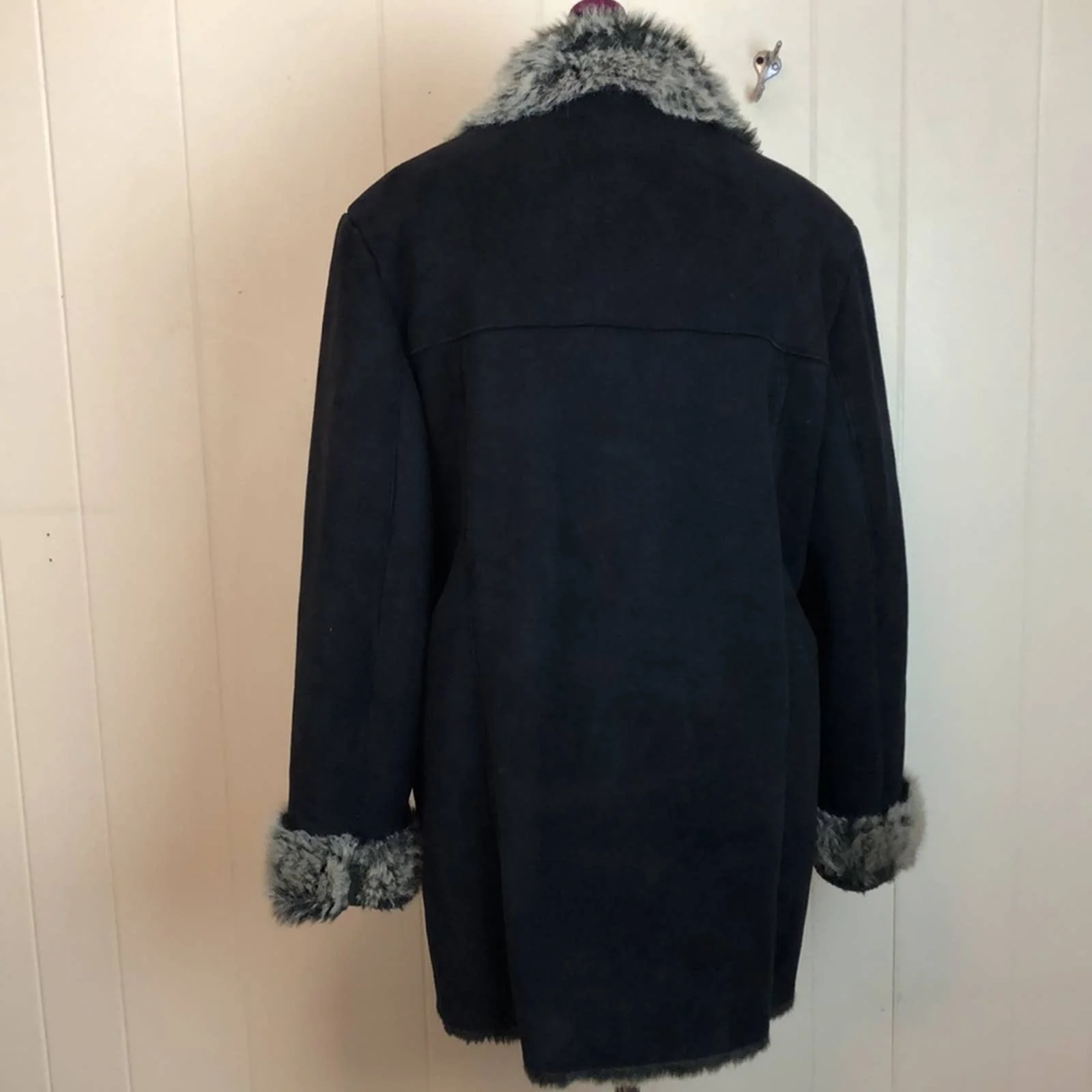 Vintage Marvin Richards Black Overcoat Faux Fur Liner Classic Classy Warm by Marvin Richards - Image 5