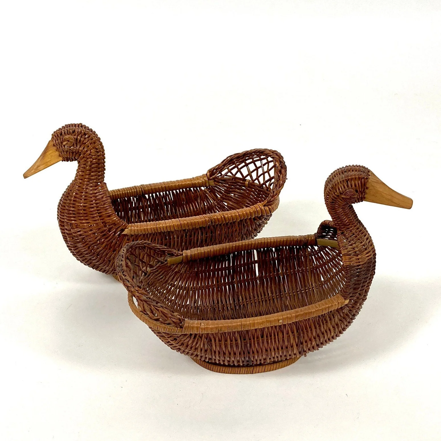 Vintage Mcm Wicker Duck Basket Set Brown Woven Swan with Wood Beak Planters - Image 2