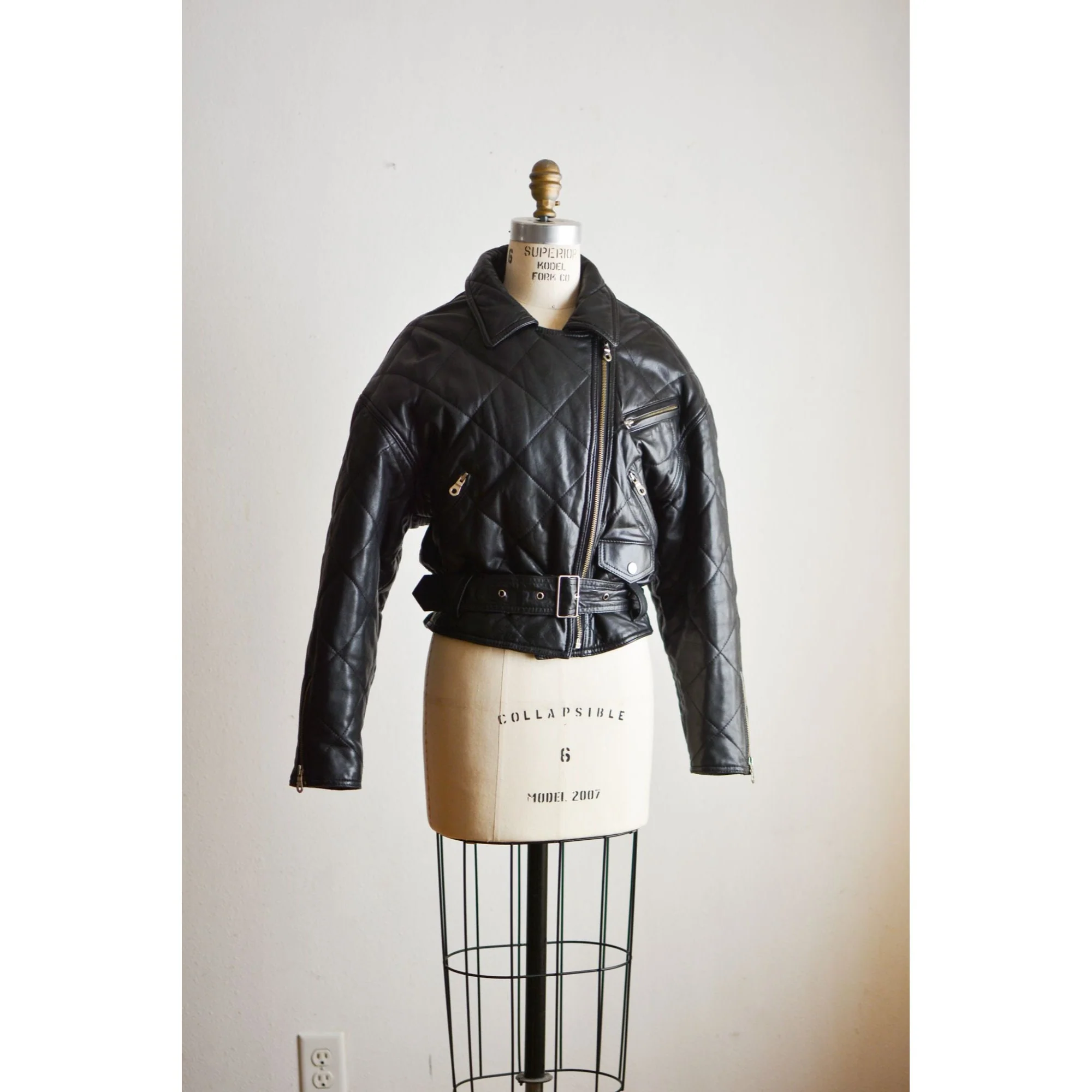 Vintage Moto Leather Jacket Size Small Quilted Black Zippered Down by Green Fields - Image 6