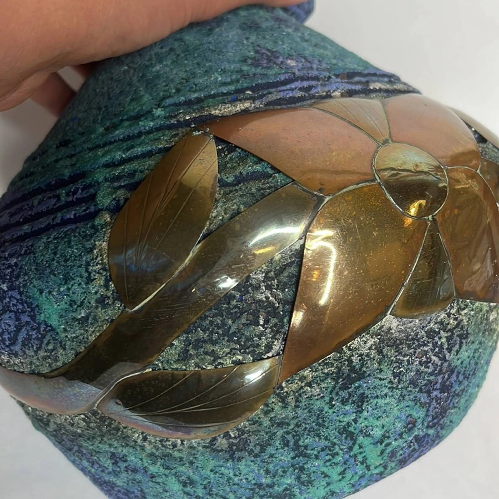Vintage Navajo Vase Brass Copper Inlay - Image 3