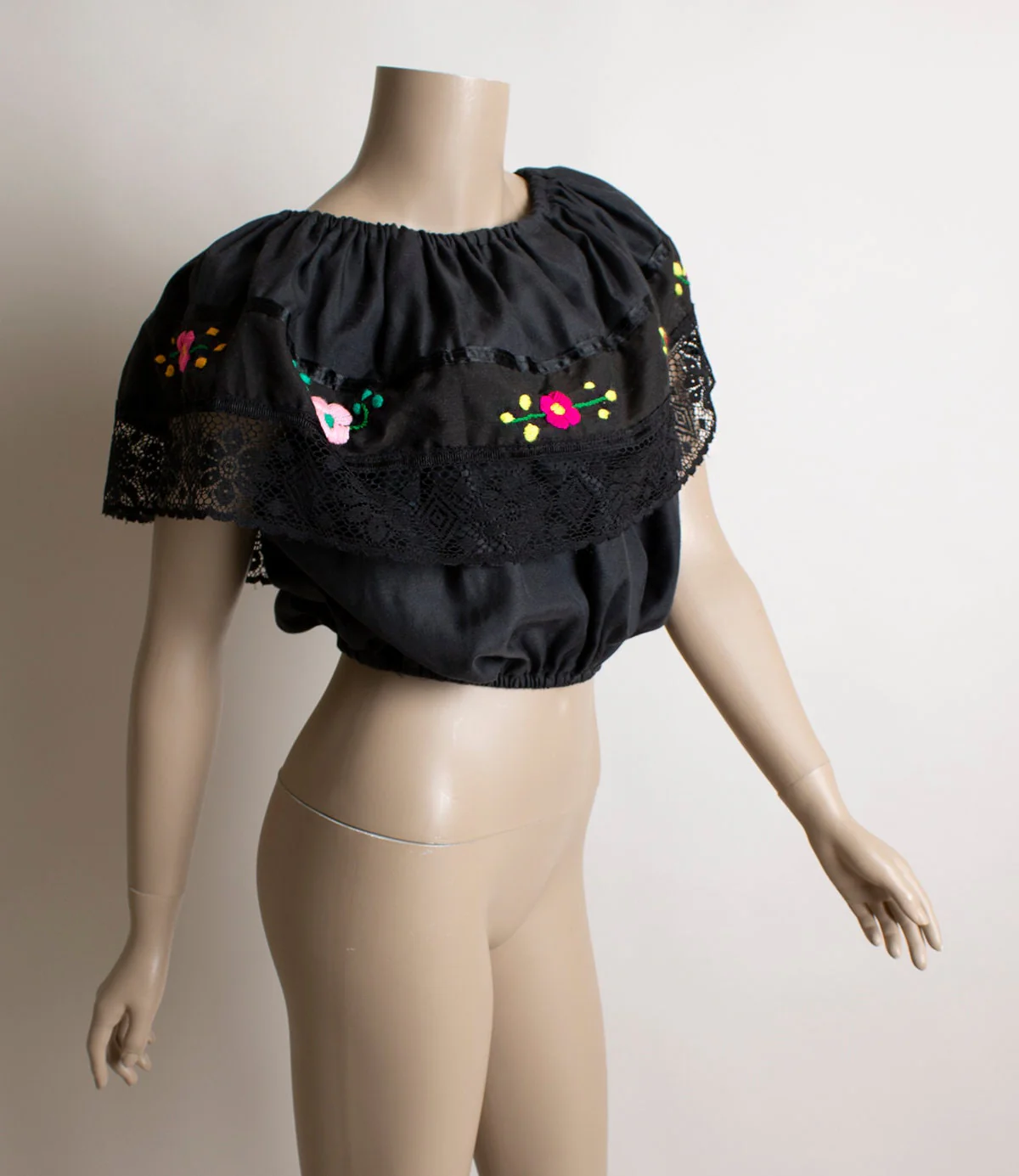 Vintage Off The Shoulder Floral Embroidered Blouse Top Black Dark Floral Lace Trim - Image 3
