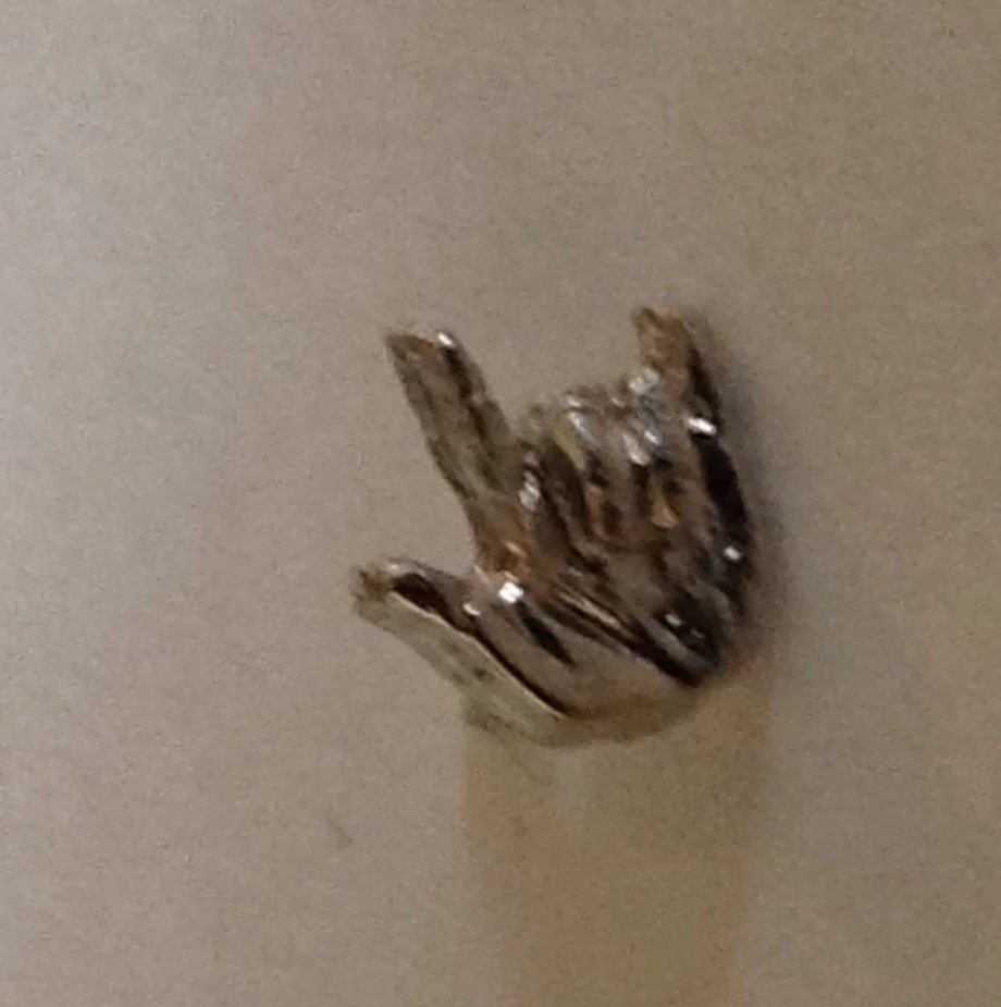 Vintage Oldstock I Love You In Sign Language Silver Tone Clutch Lapel Pin - Image 2