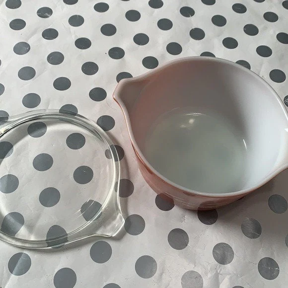 Vintage Orange Casserole by Pyrex - Image 4