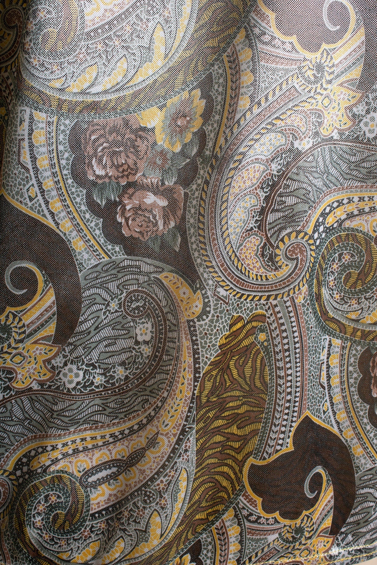Vintage Paisley Print Blouse Shiny Shimmery Liquid Wet Look 90s Paisley and Rose Print Button Up Secretary Style Large Xl by Shara - Image 7